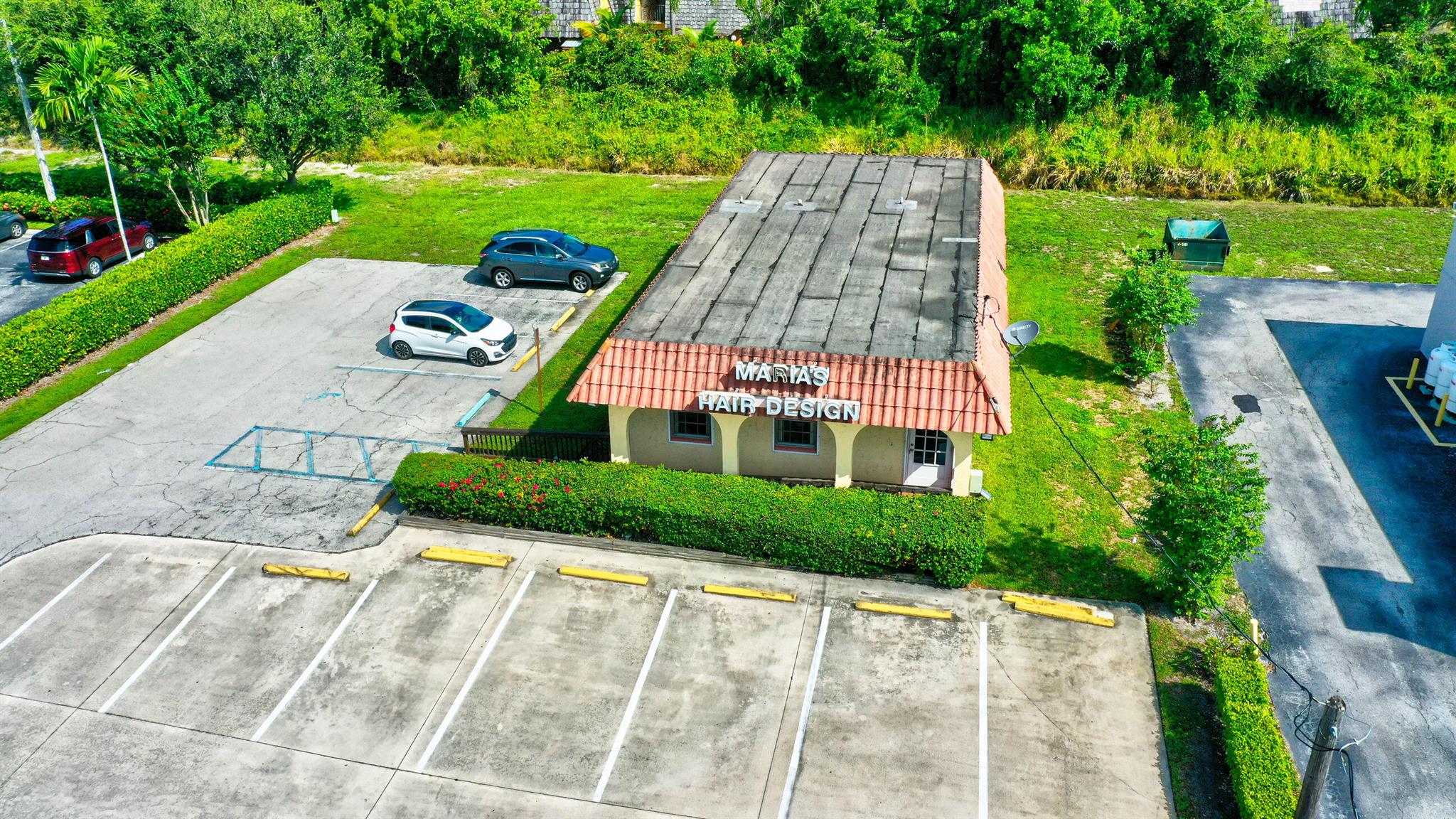 Location!!!! Location!!! Location!!! Amazing opportunity to acquire a free standing building directly on Boynton Beach Blvd. Moments from interstate travel, great shopping, entertainment and more. Whether a seasoned investor or a beginner, this unique site provides an array of avenues to explore. Tremendously high traffic counts with maximum exposure, a recipe for Success. Seller will consider financing!!