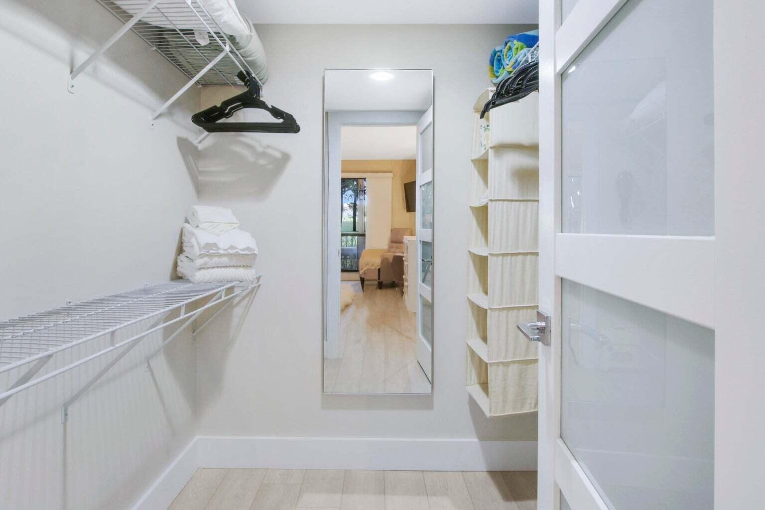 GOLF VILLAS CONDO - Residential Lease