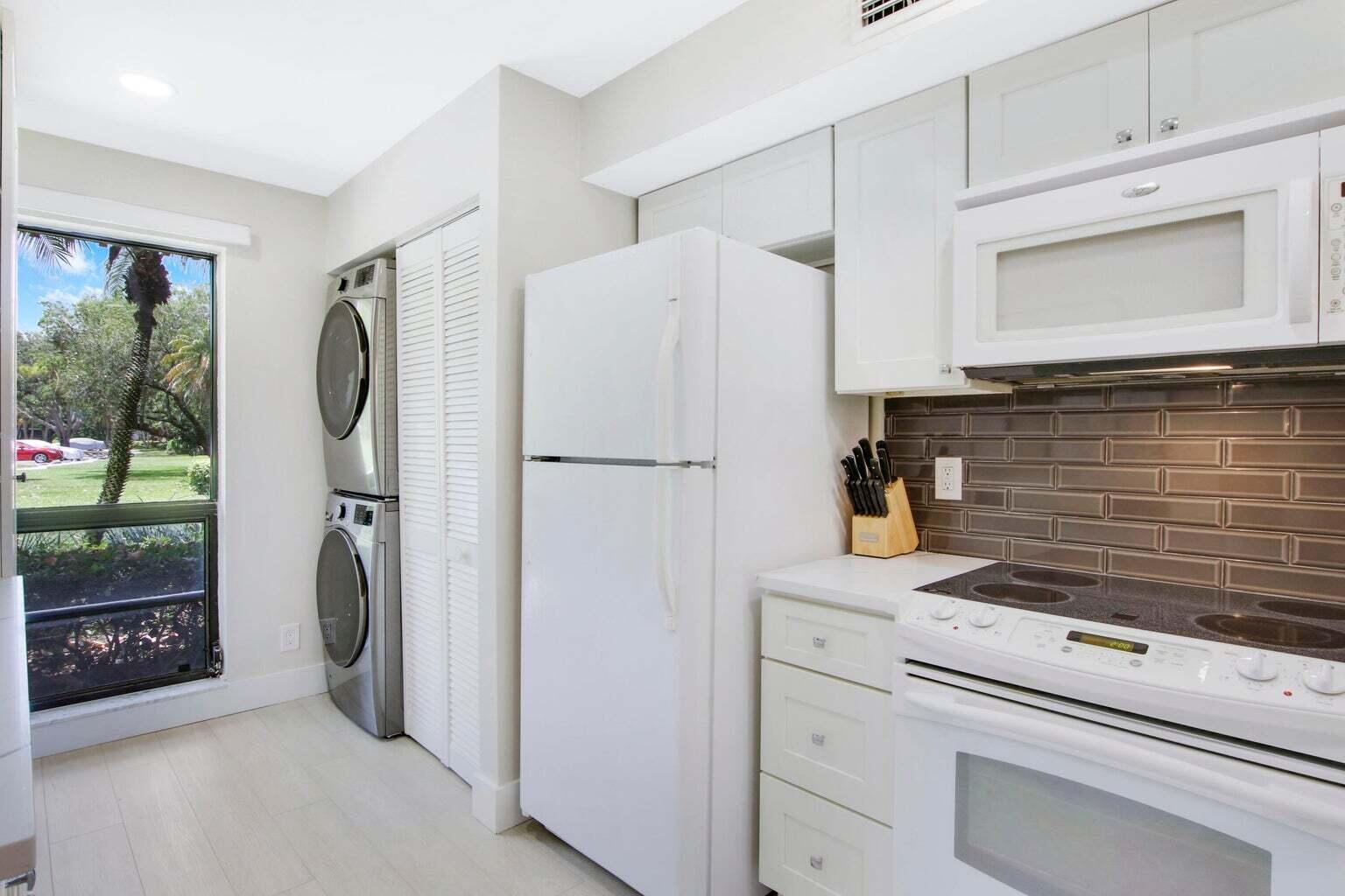 GOLF VILLAS CONDO - Residential Lease