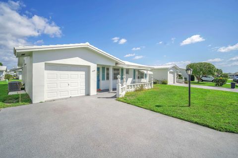 Single Family Residence in Boynton Beach FL 2397 11th Avenue Ave.jpg