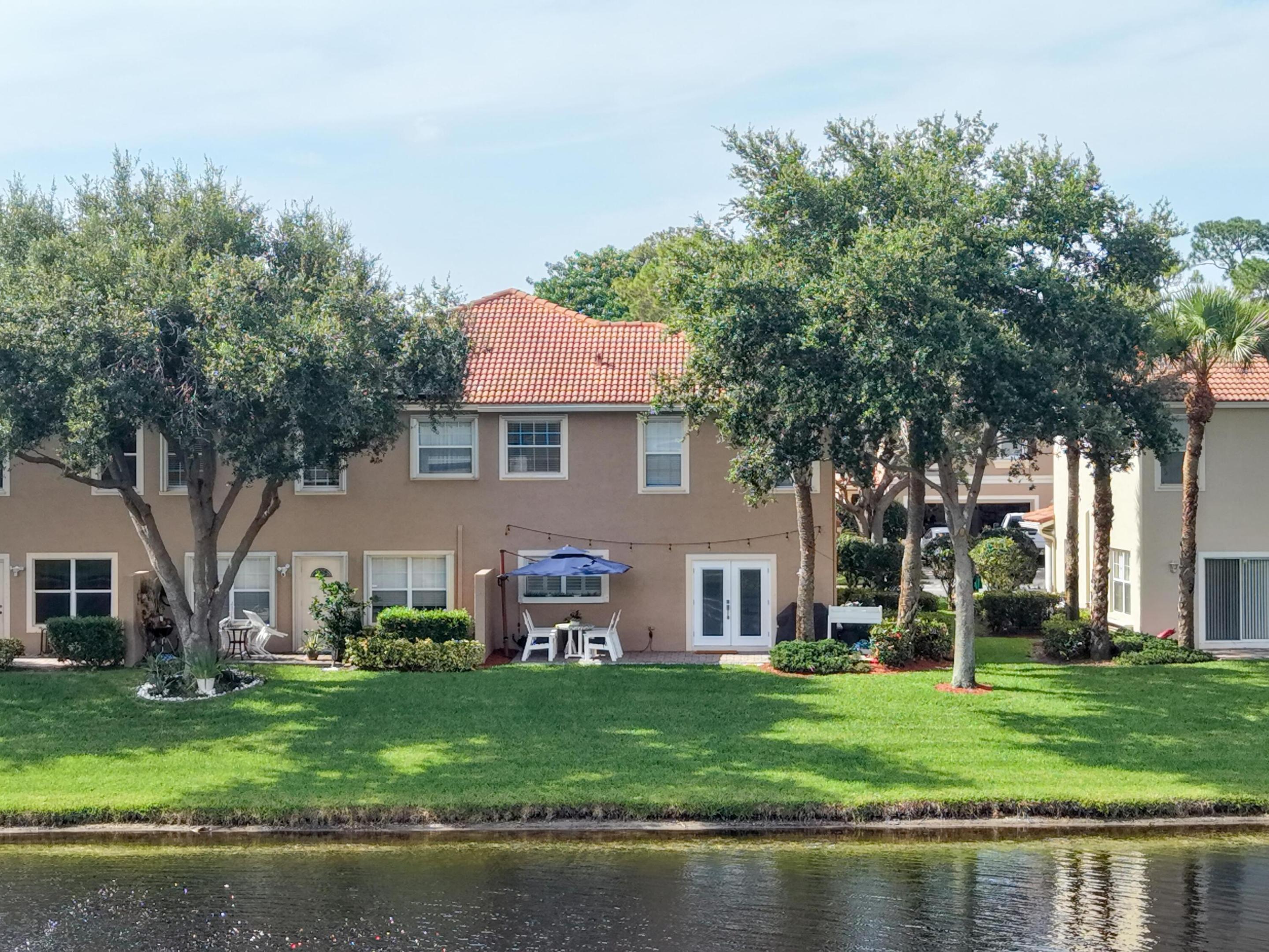 4302 Windmill Palm Way