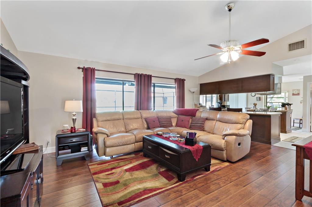 Oak Wood - Residential