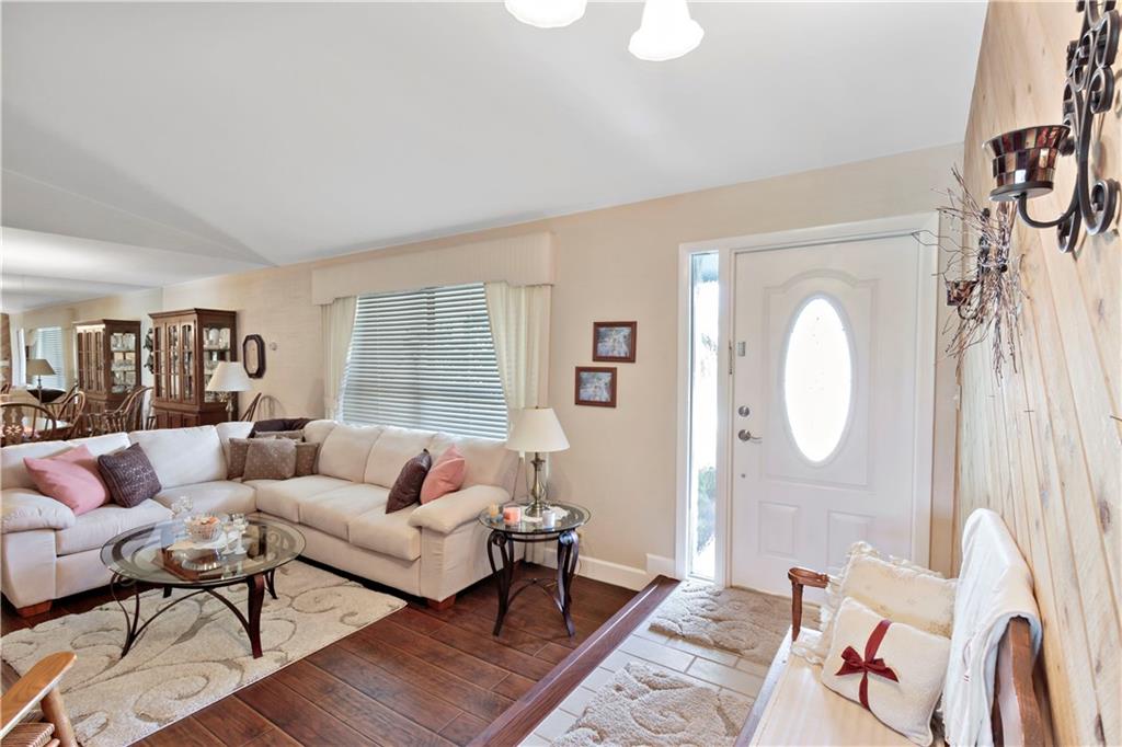 Oak Wood - Residential