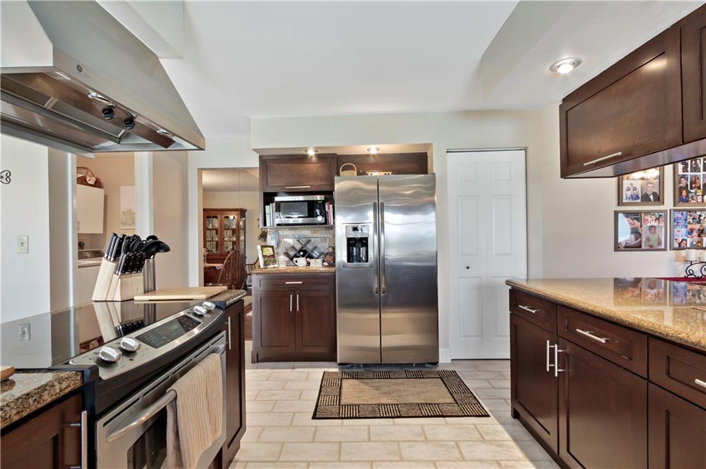 Oak Wood - Residential