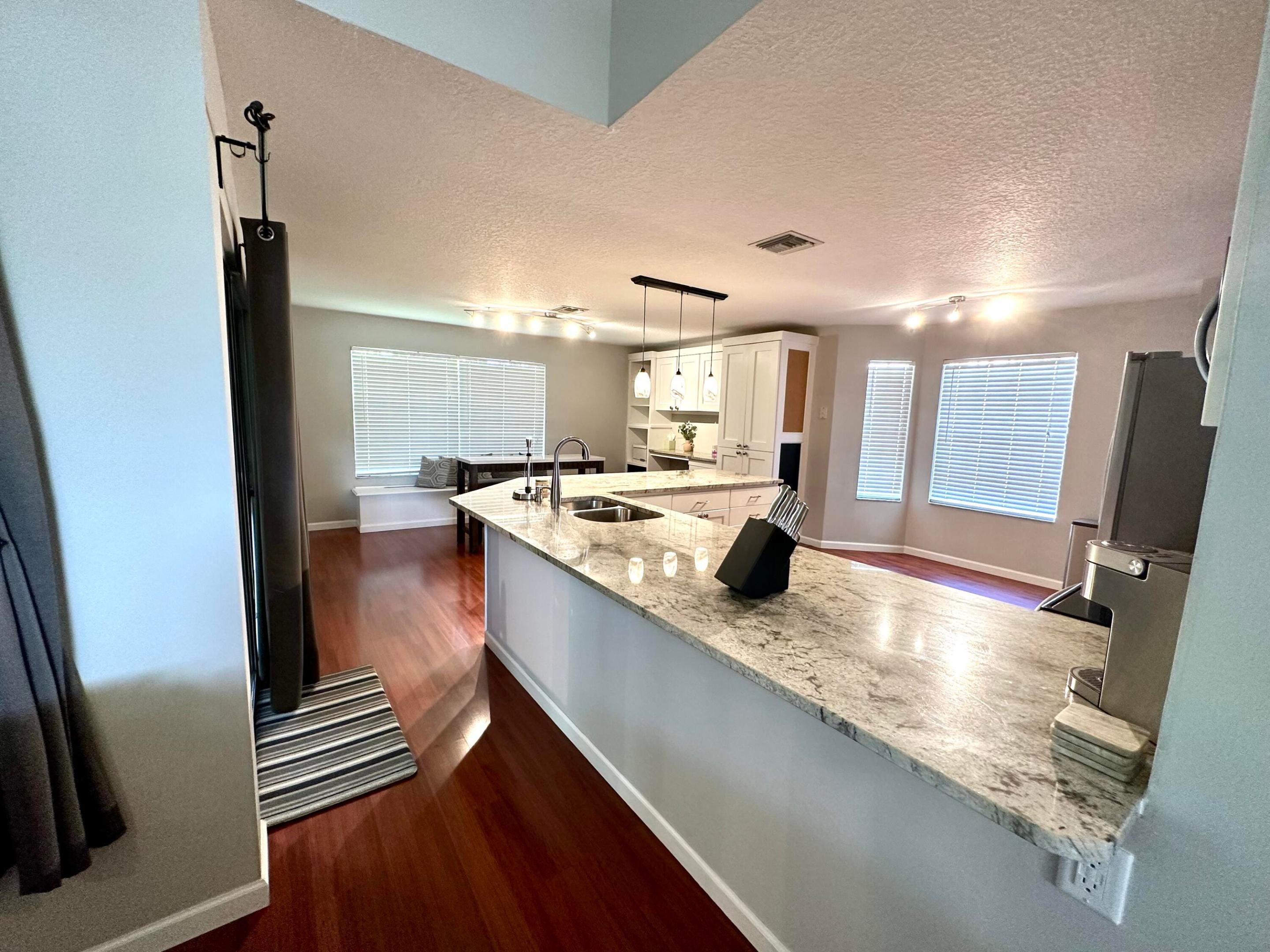 1000 Lake Breeze Drive