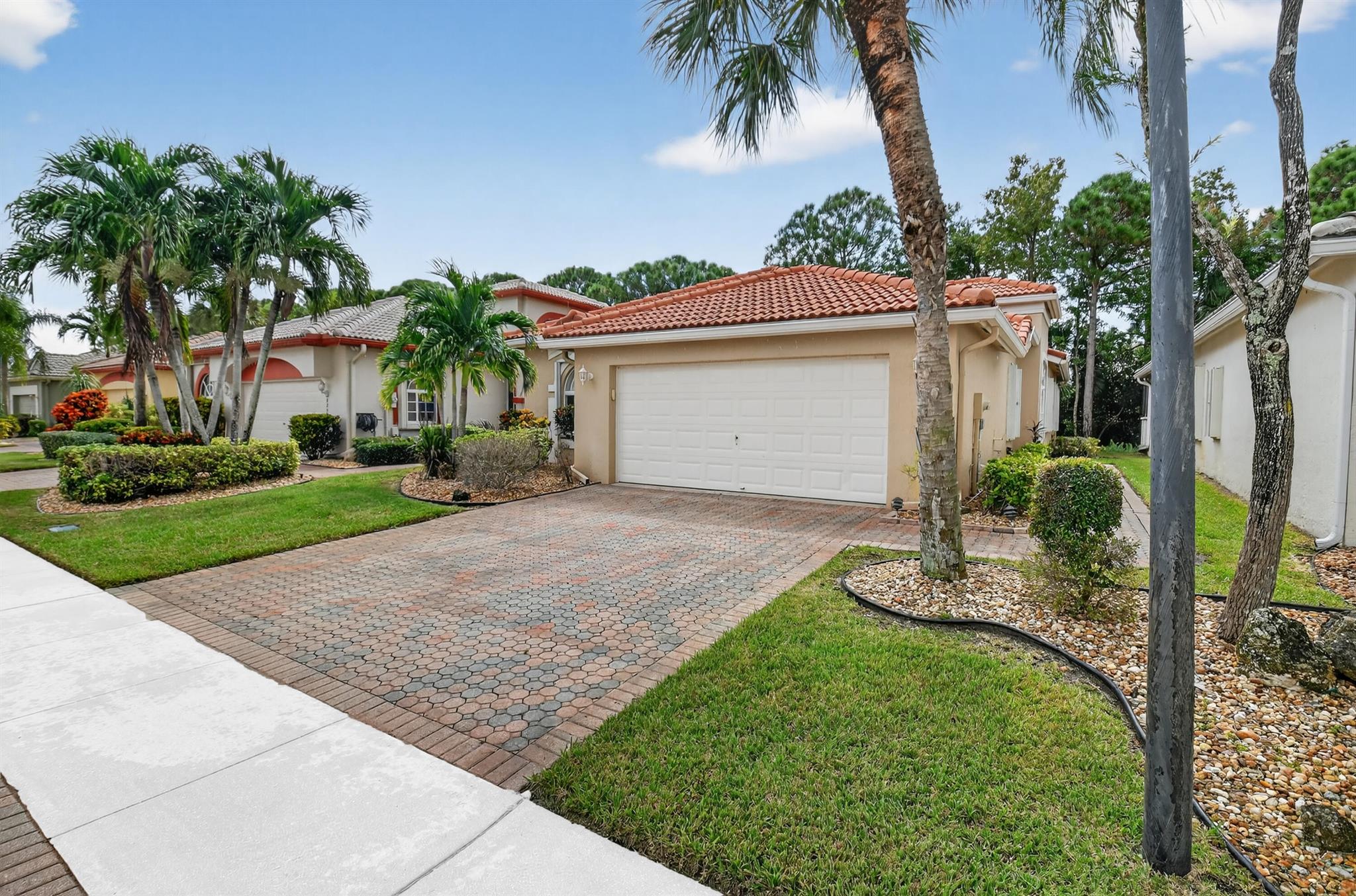 8210 Brindisi Lane