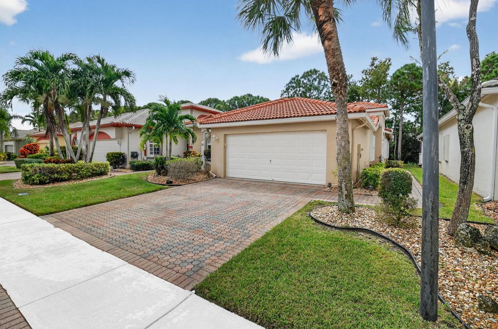 Photo of 8210 Brindisi Lane, Boynton Beach, FL 33472 (MLS # R11128319)
