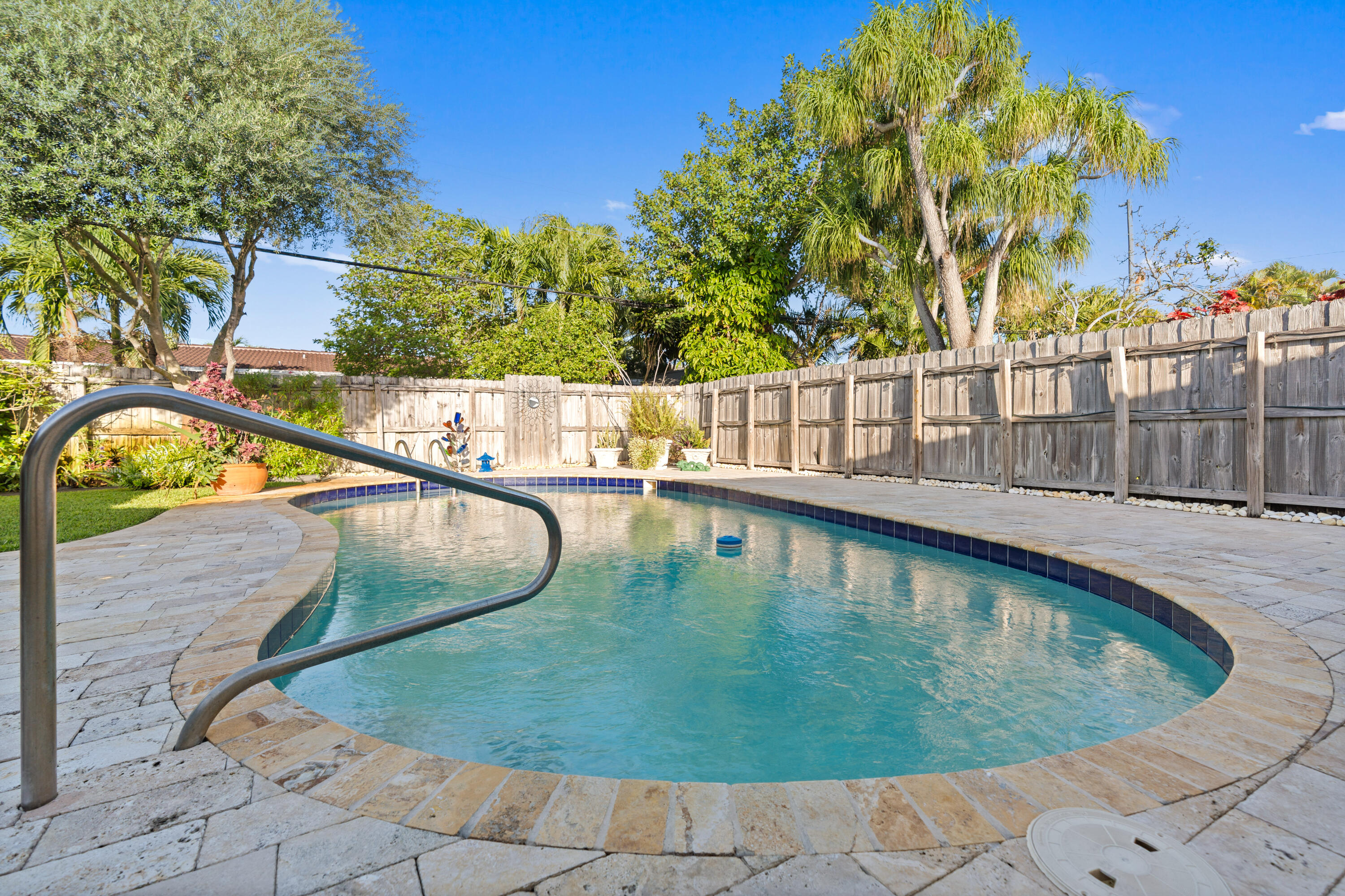 CORAL HEIGHTS SEC 2 - Residential