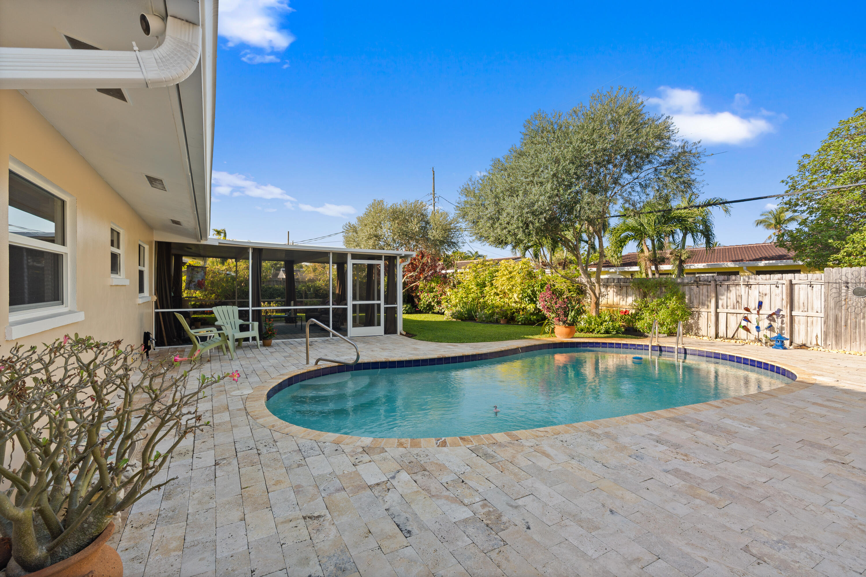 CORAL HEIGHTS SEC 2 - Residential