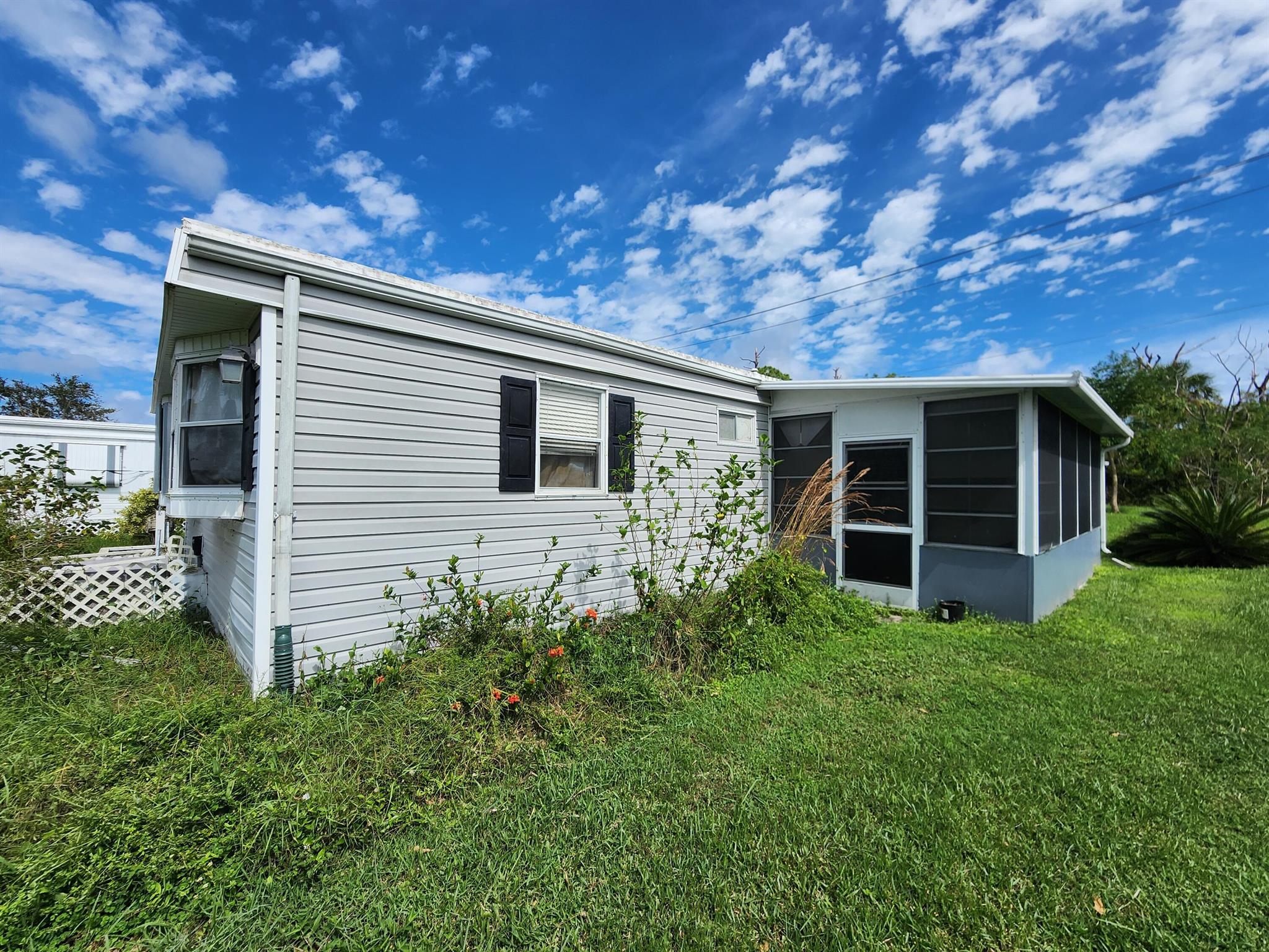 10 San Juan Lane