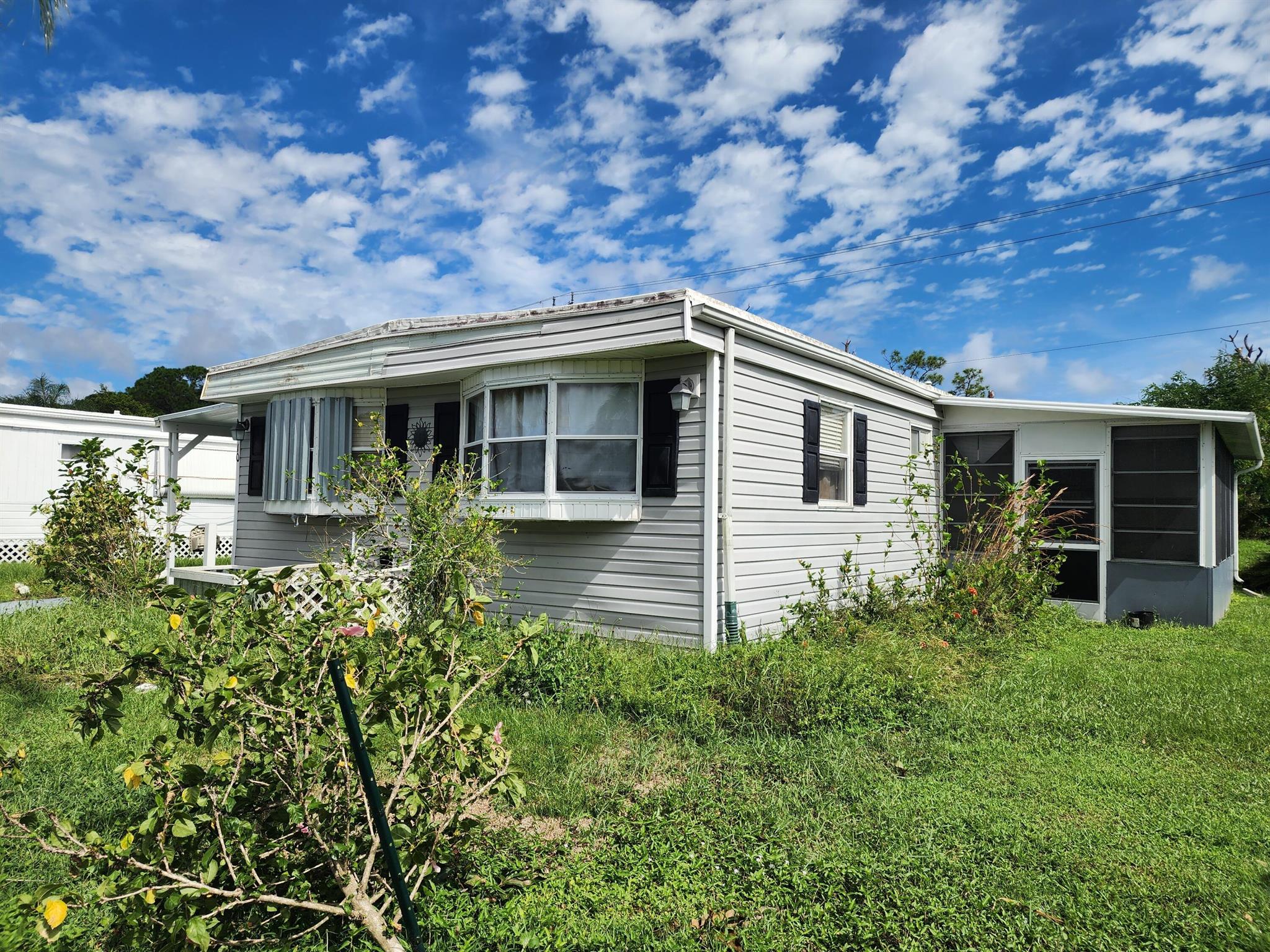 10 San Juan Lane