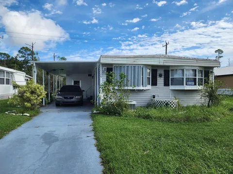10 San Juan Lane, Port St Lucie, FL 34952 - MLS#: R11028574