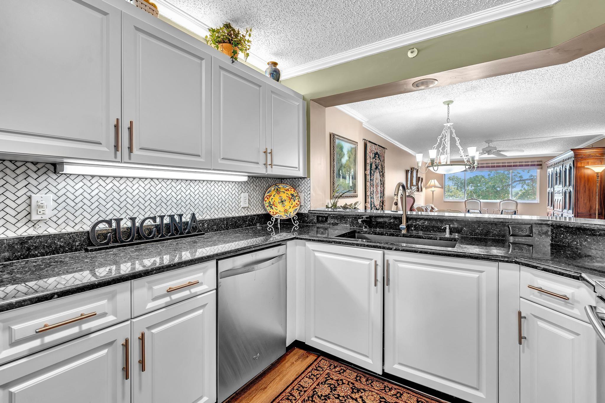 9587 Weldon Cir B311
