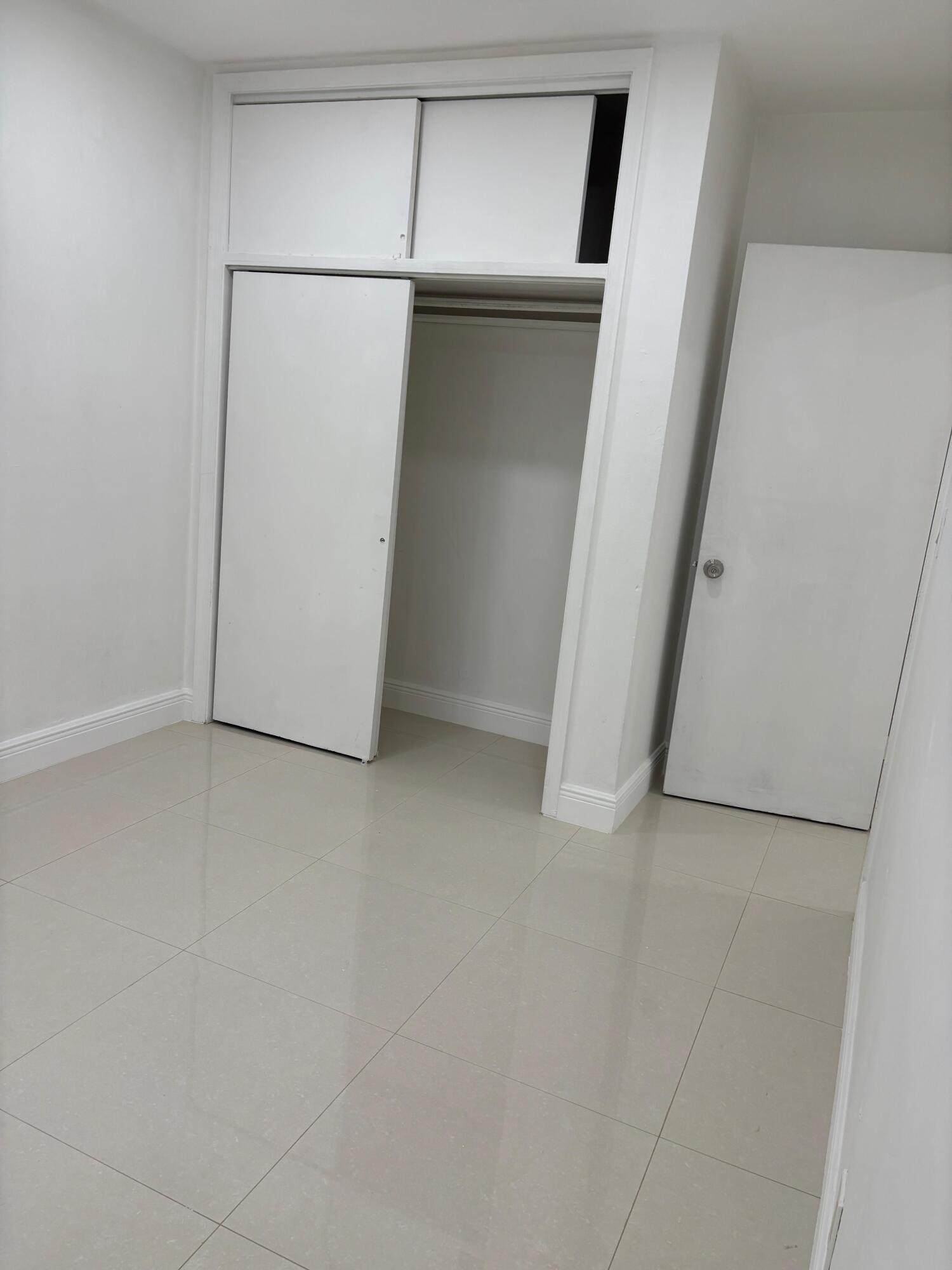 Sunrise Golf Village Sec - Residential Lease