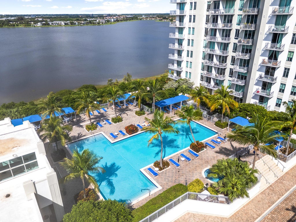 Photo of 300 S Australian Avenue #Unit 425, West Palm Beach, FL 33401 (MLS # B26078369)