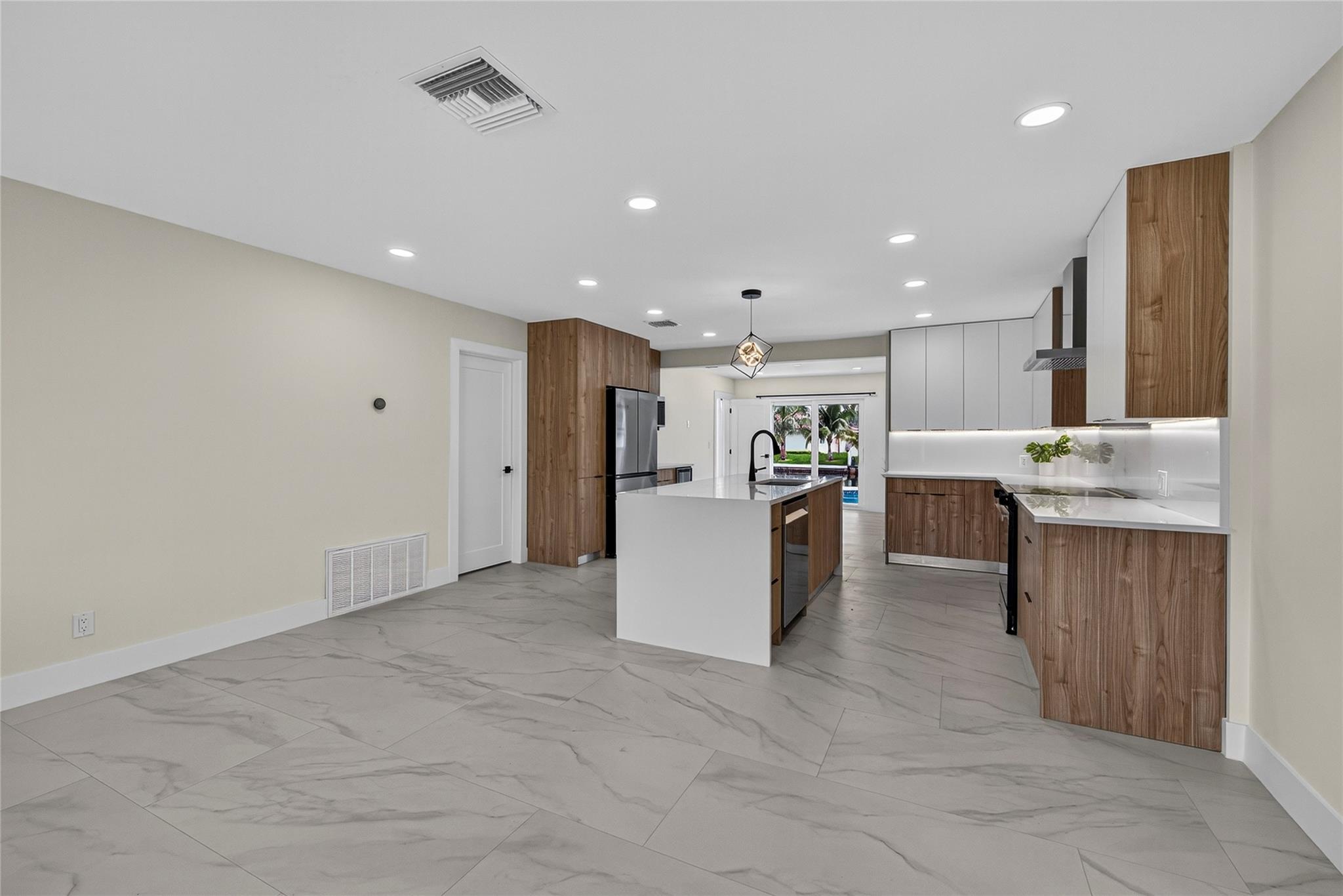 Garden Isles Sec One 46-3 - Residential