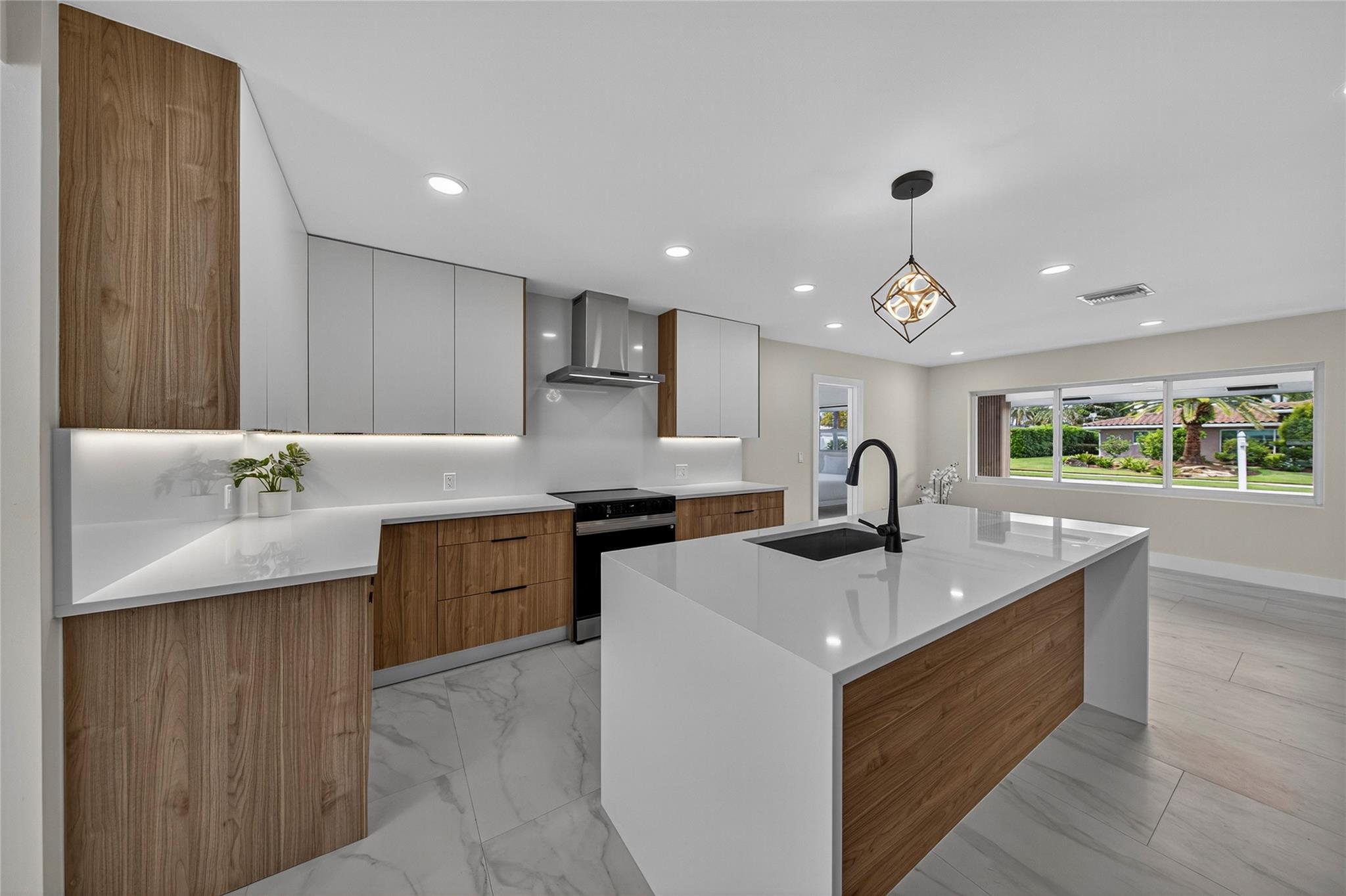 Garden Isles Sec One 46-3 - Residential