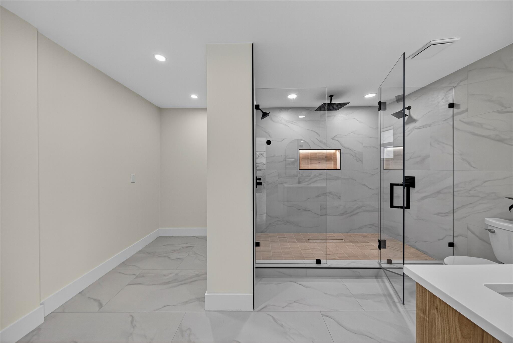 Garden Isles Sec One 46-3 - Residential