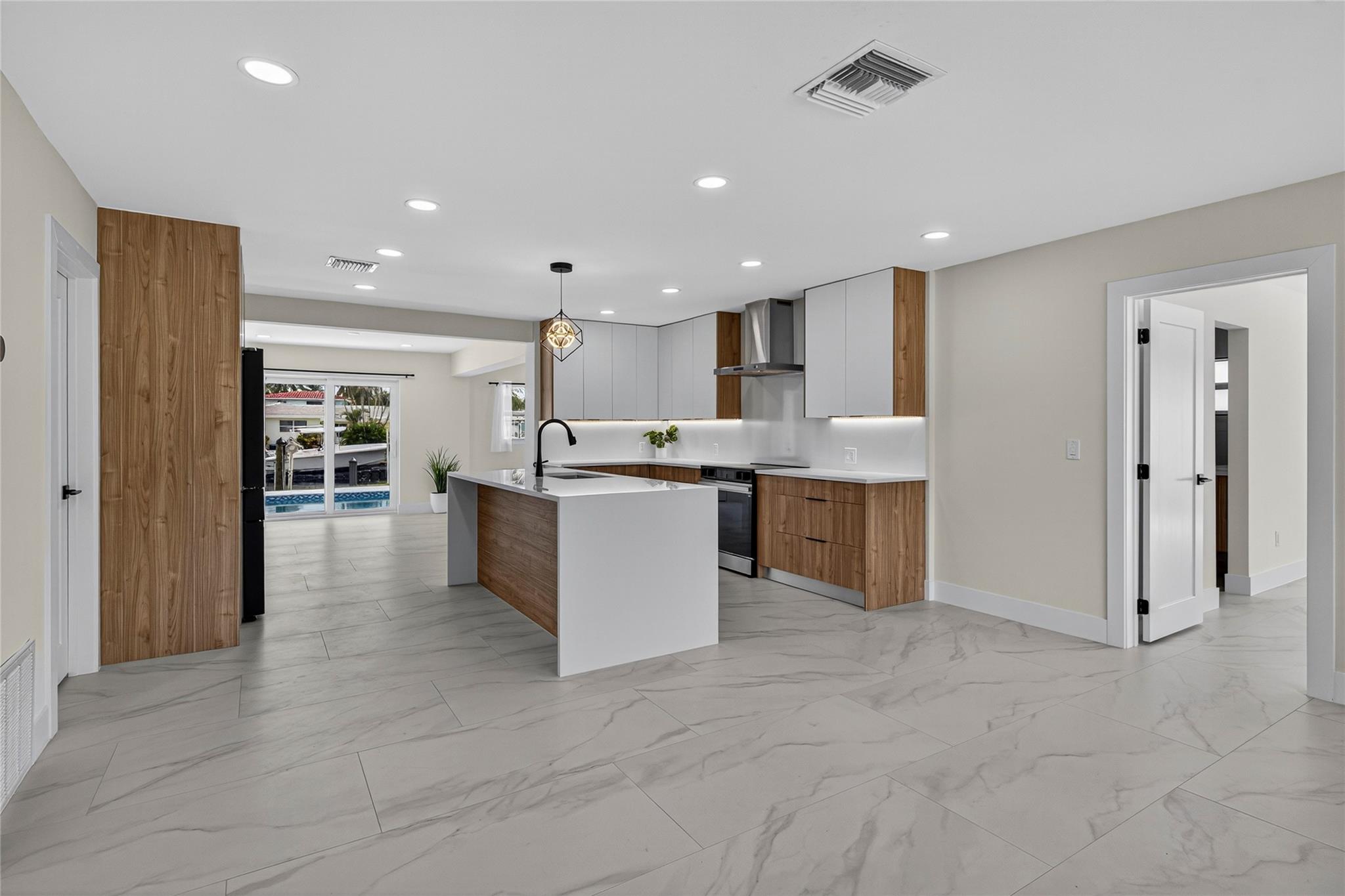 Garden Isles Sec One 46-3 - Residential