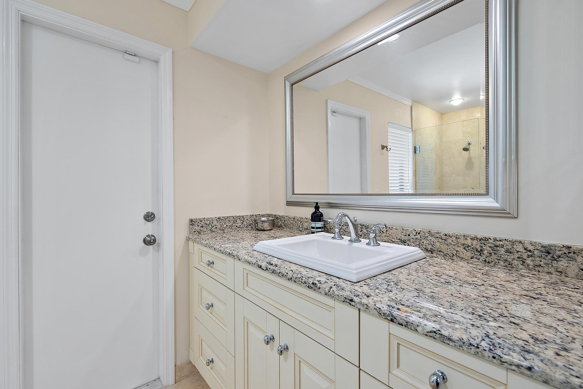 Thurston @ PGA National - Residential Lease