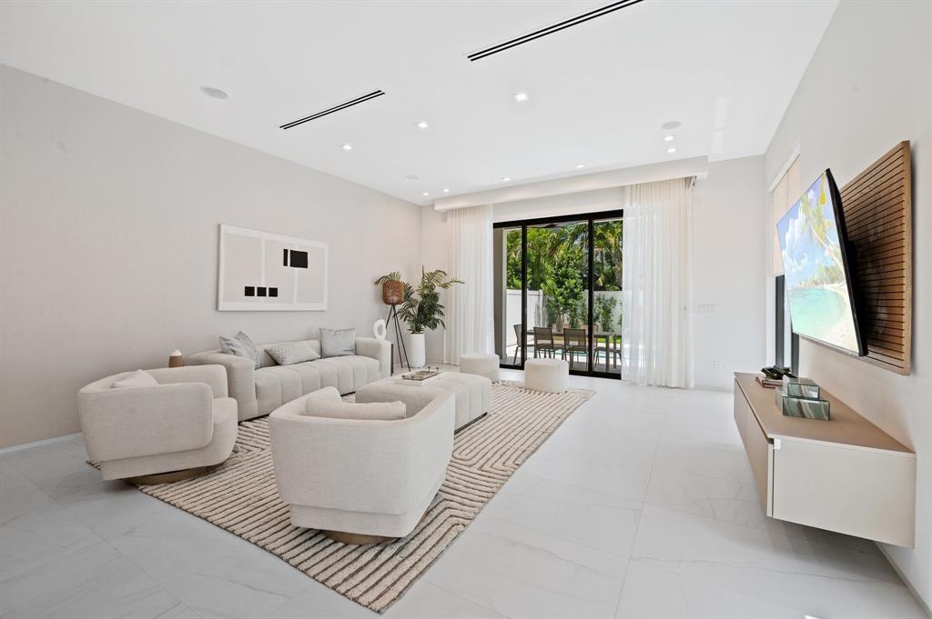 VICTORIA PARK - Residential