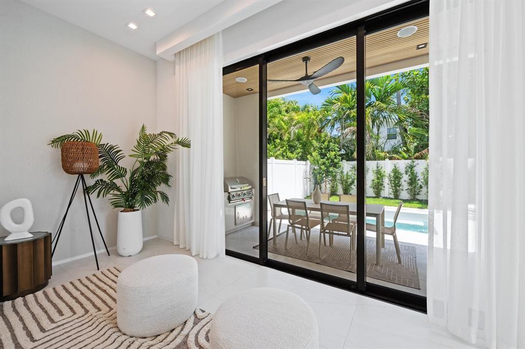 VICTORIA PARK - Residential