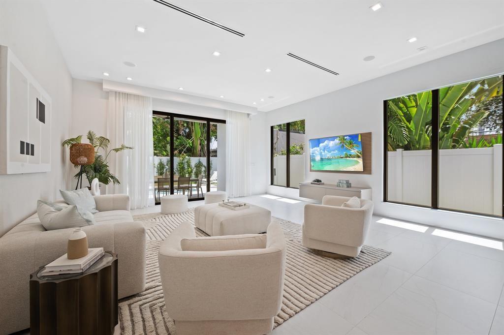 VICTORIA PARK - Residential