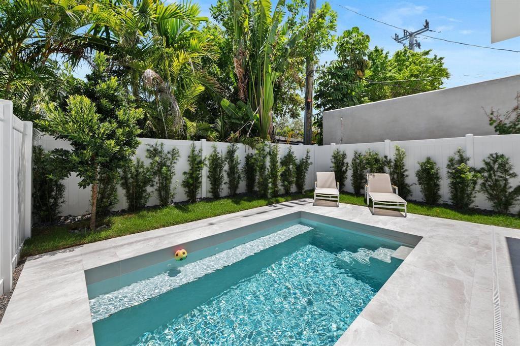 VICTORIA PARK - Residential