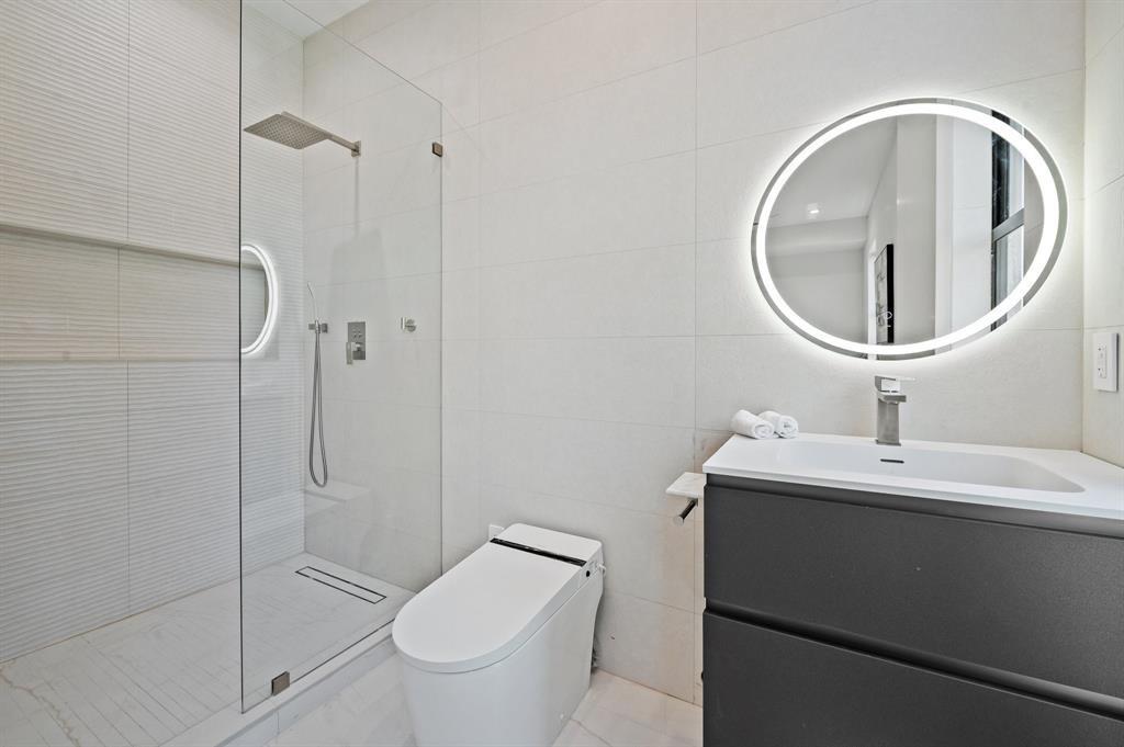 VICTORIA PARK - Residential