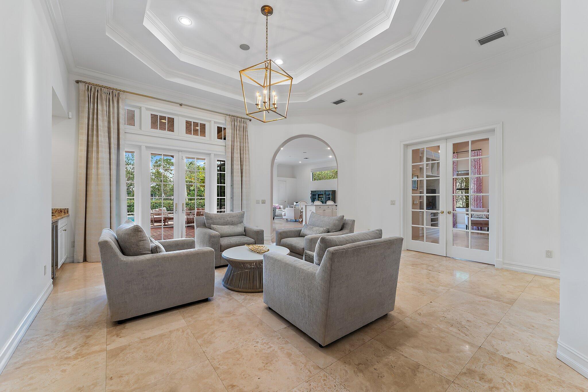 THE COVE - Residential