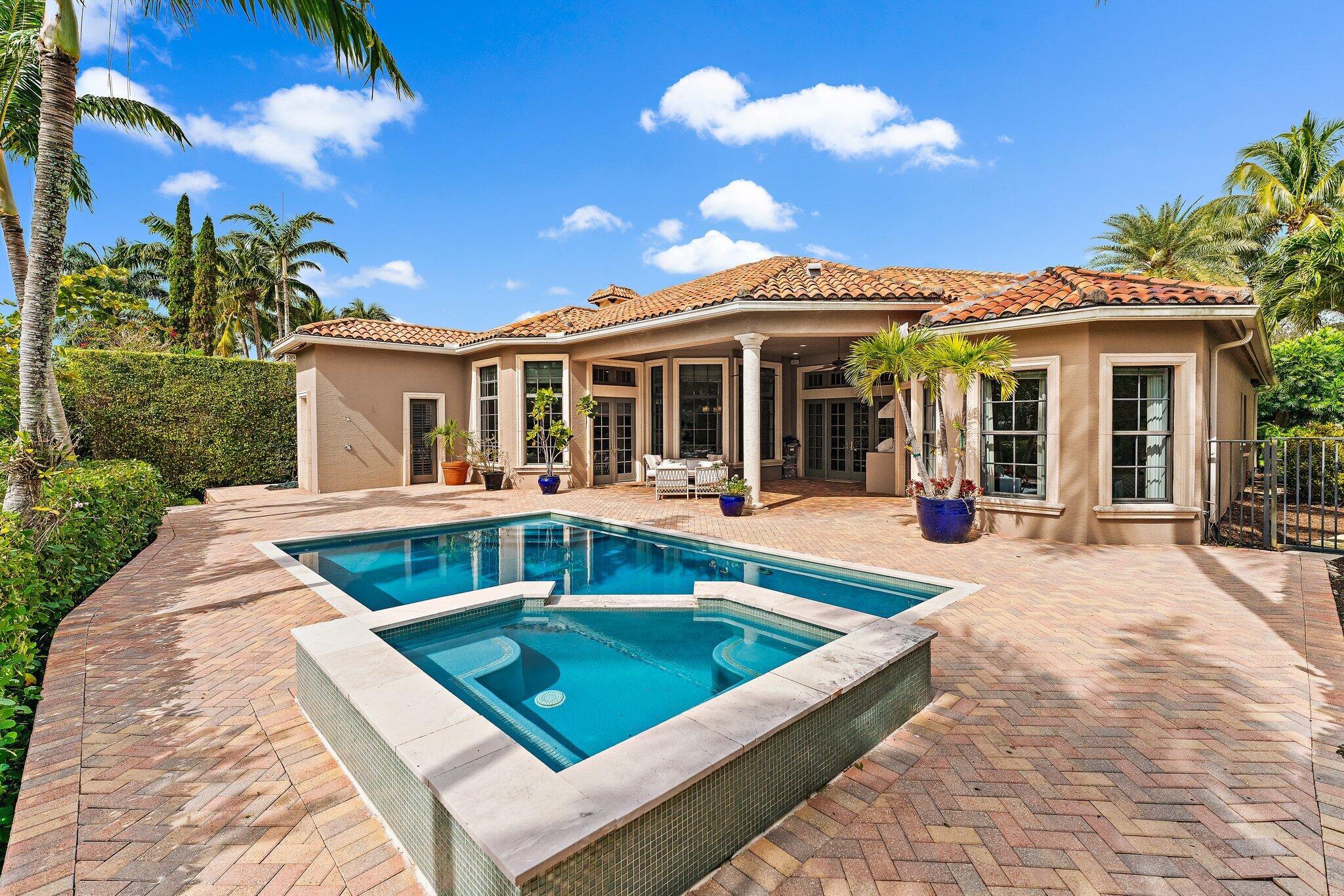 THE COVE - Residential