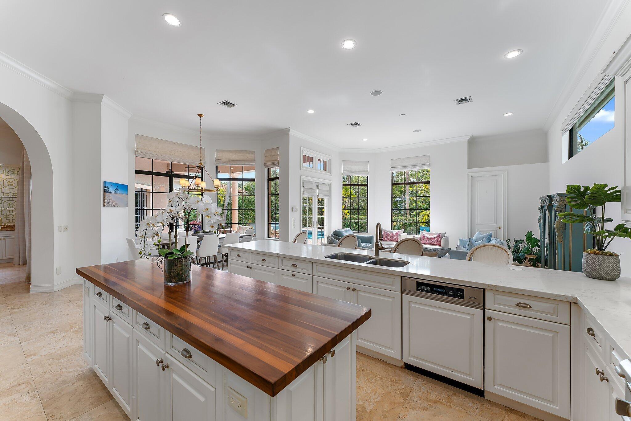 THE COVE - Residential