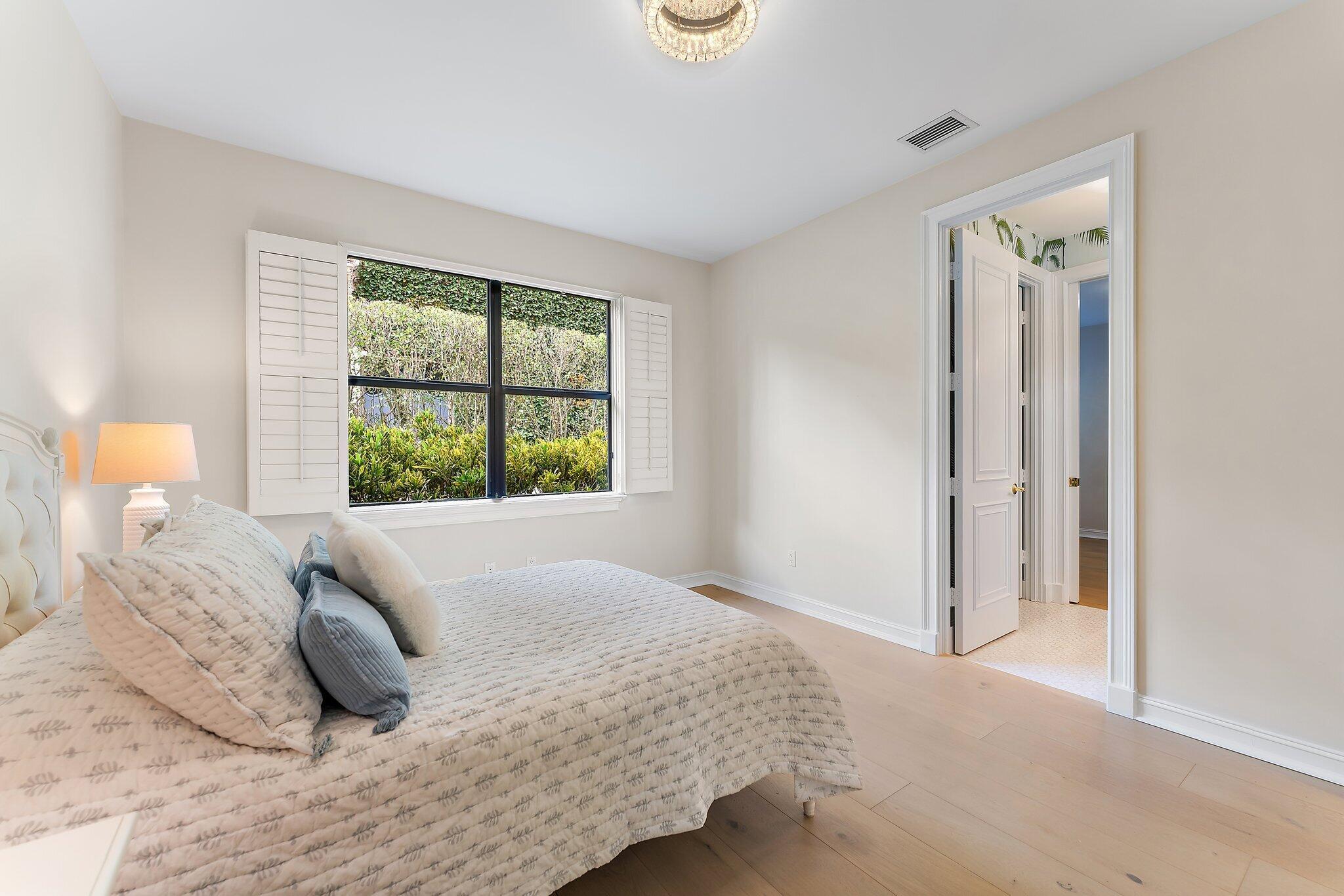 THE COVE - Residential