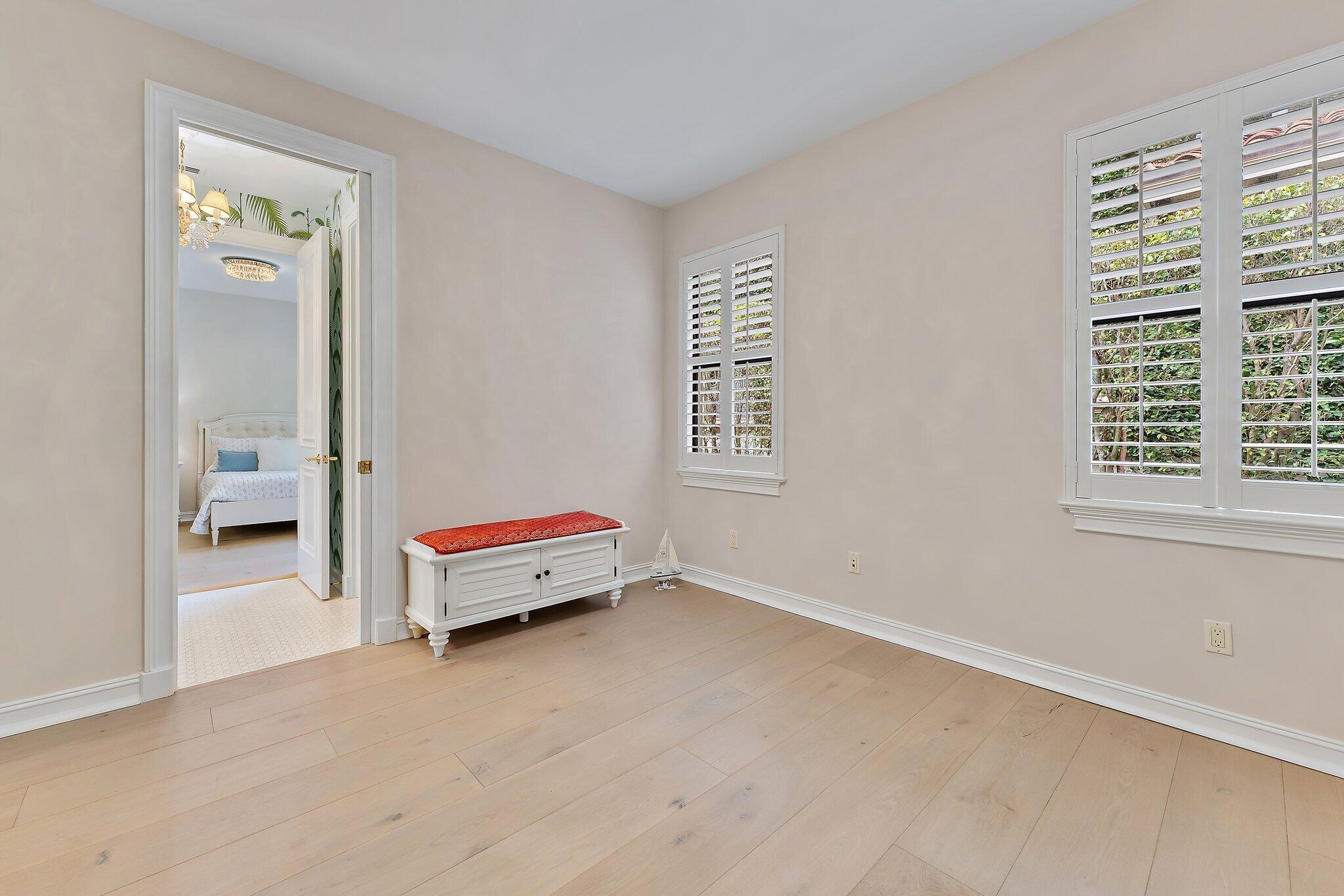 THE COVE - Residential