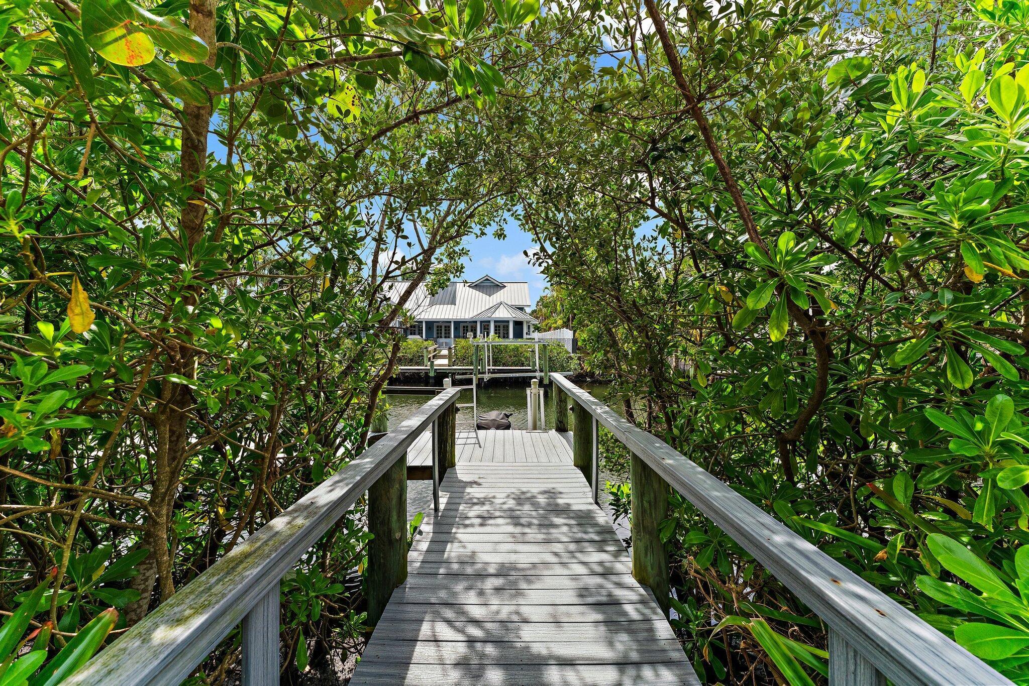 THE COVE - Residential