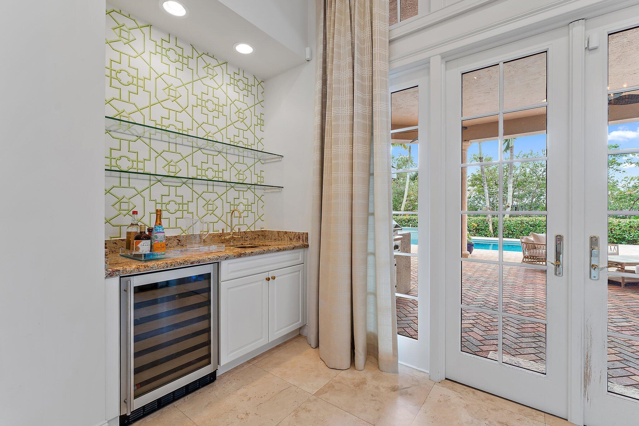 THE COVE - Residential