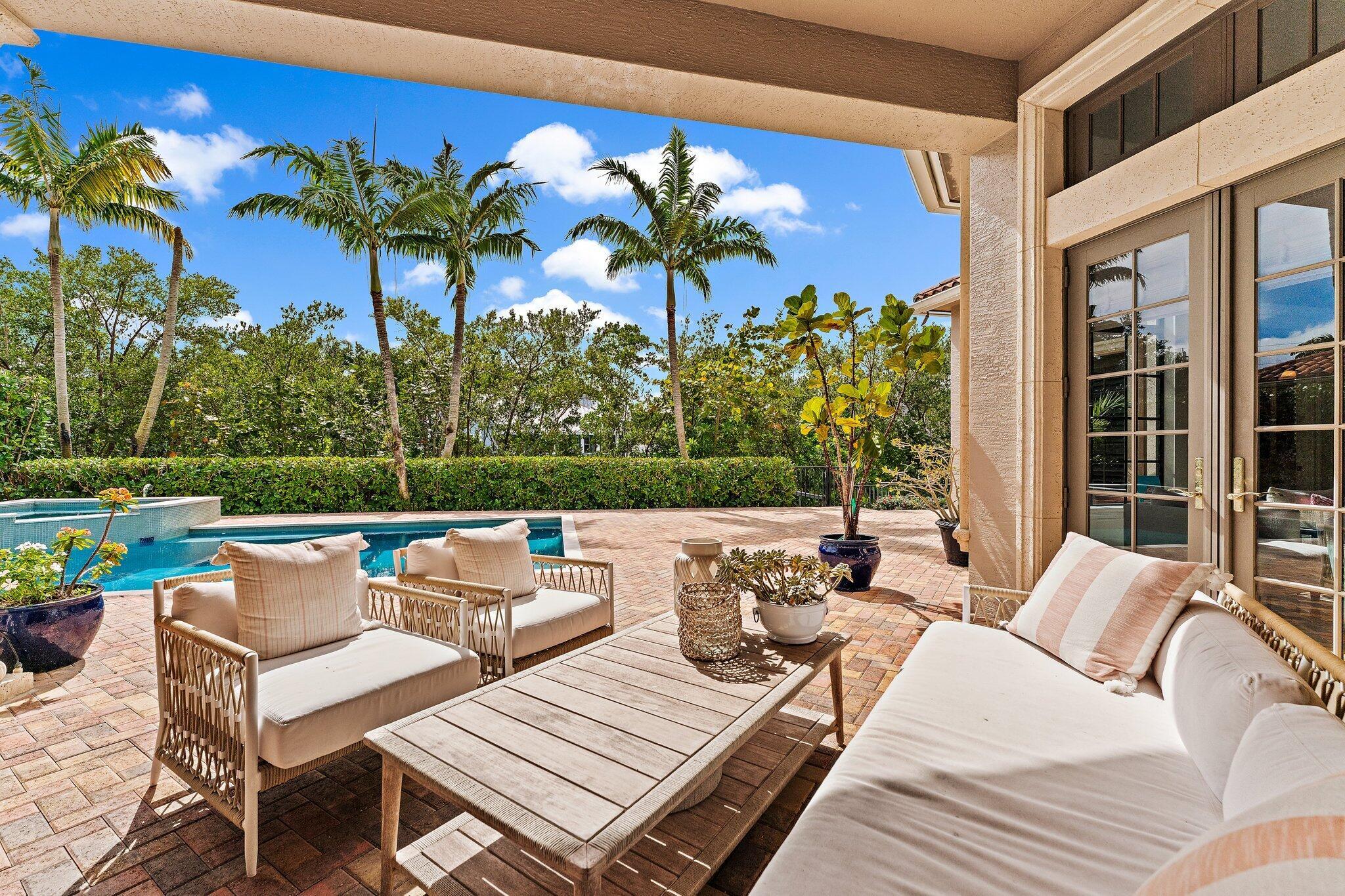 THE COVE - Residential