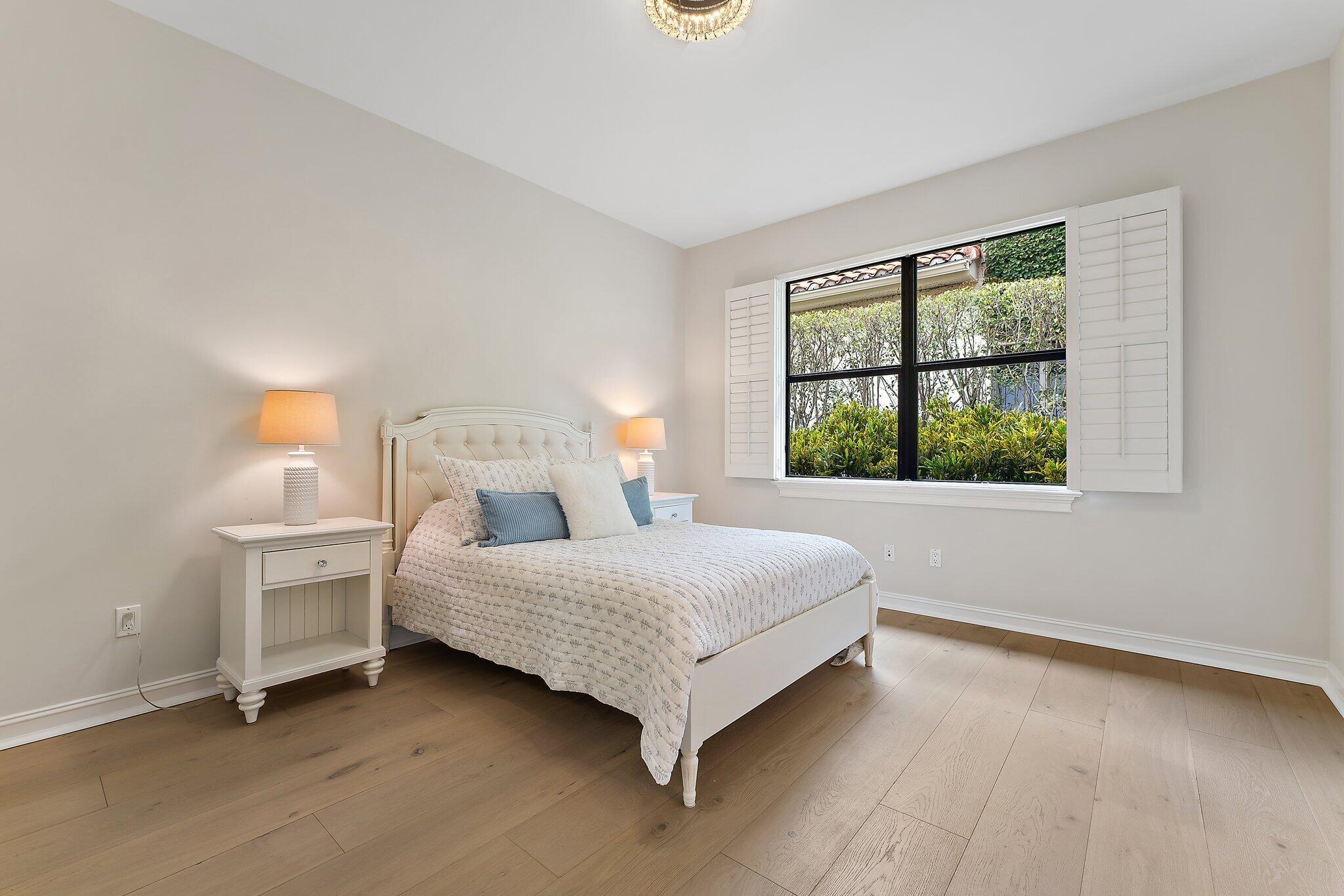 THE COVE - Residential