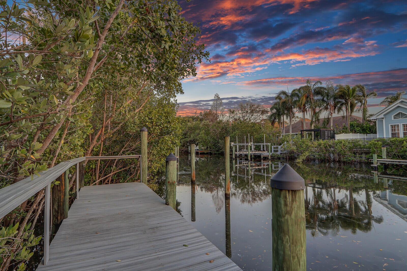 THE COVE - Residential