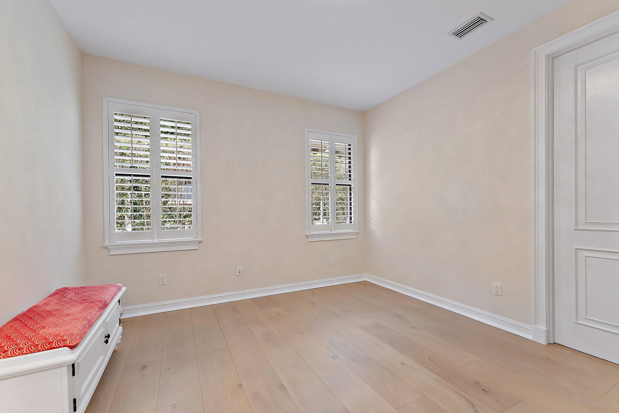 THE COVE - Residential