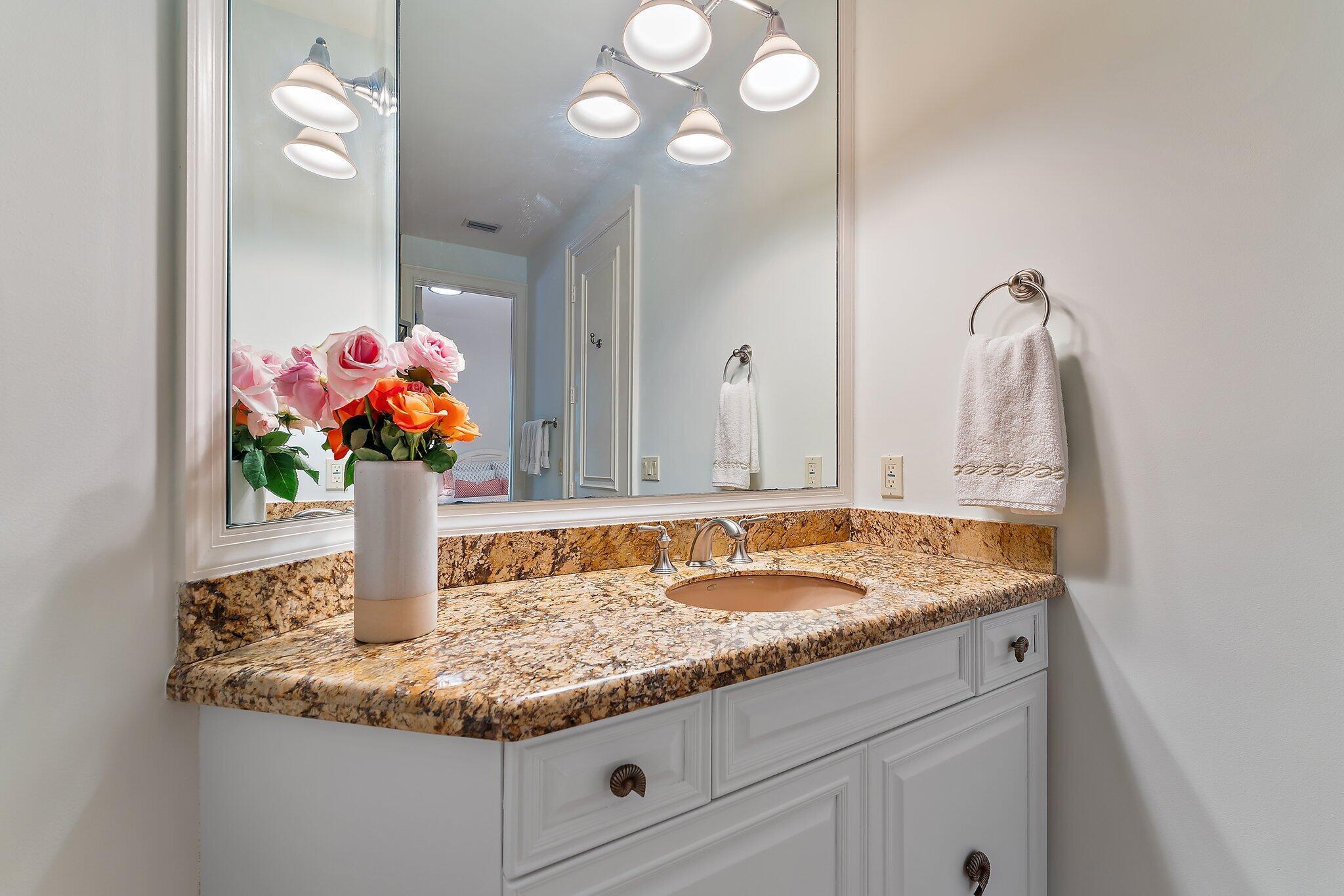 THE COVE - Residential