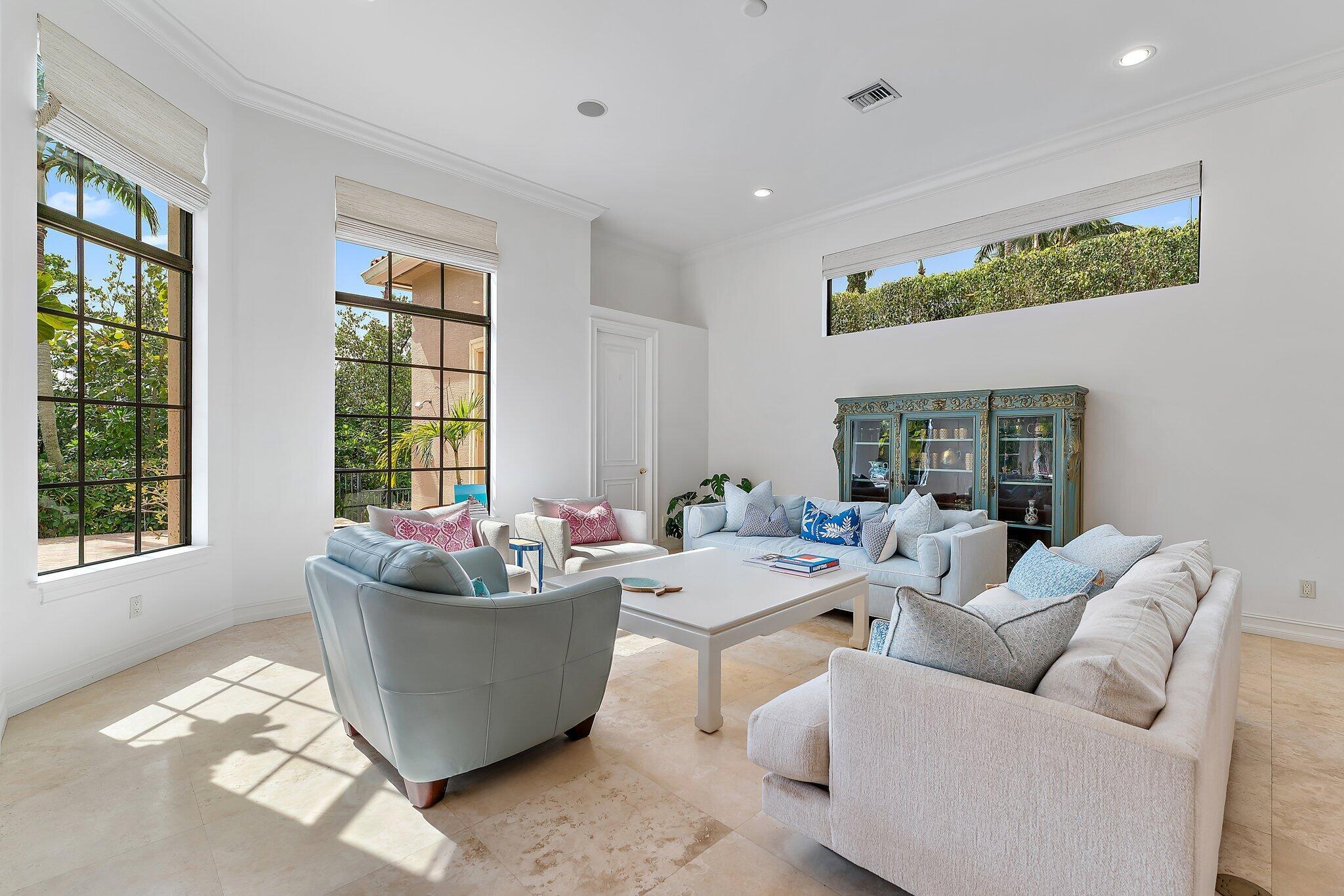 THE COVE - Residential