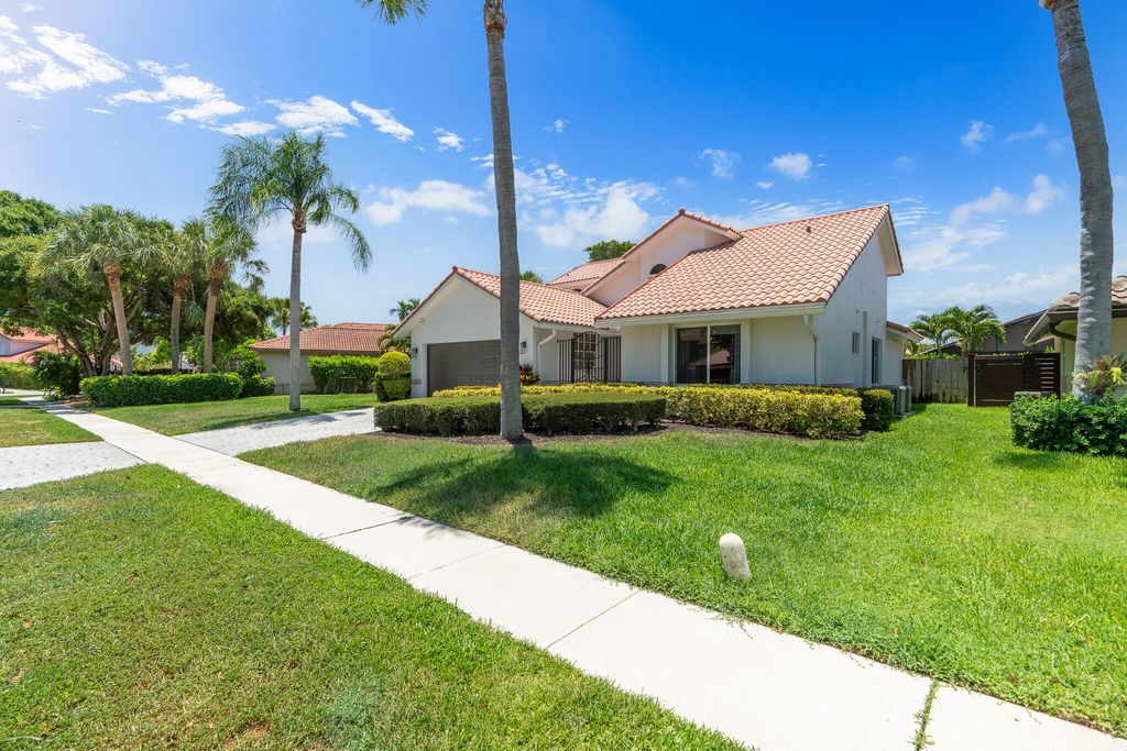 Photo of 23173 L'Ermitage Circle, Boca Raton, FL 33433 (MLS # B26056263)