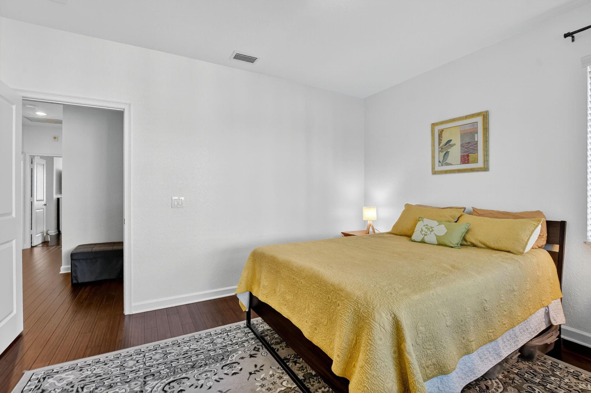 LIBRARY COMMONS - Residential