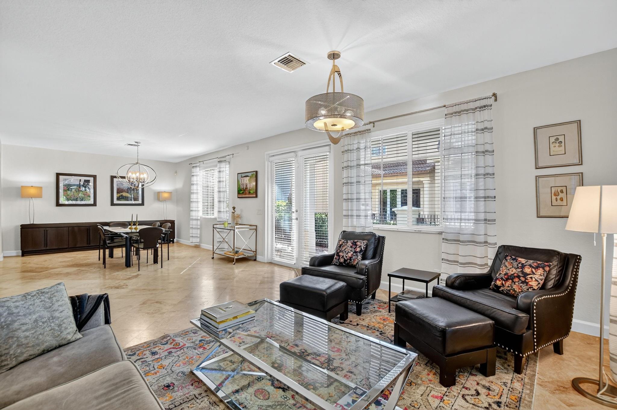 LIBRARY COMMONS - Residential