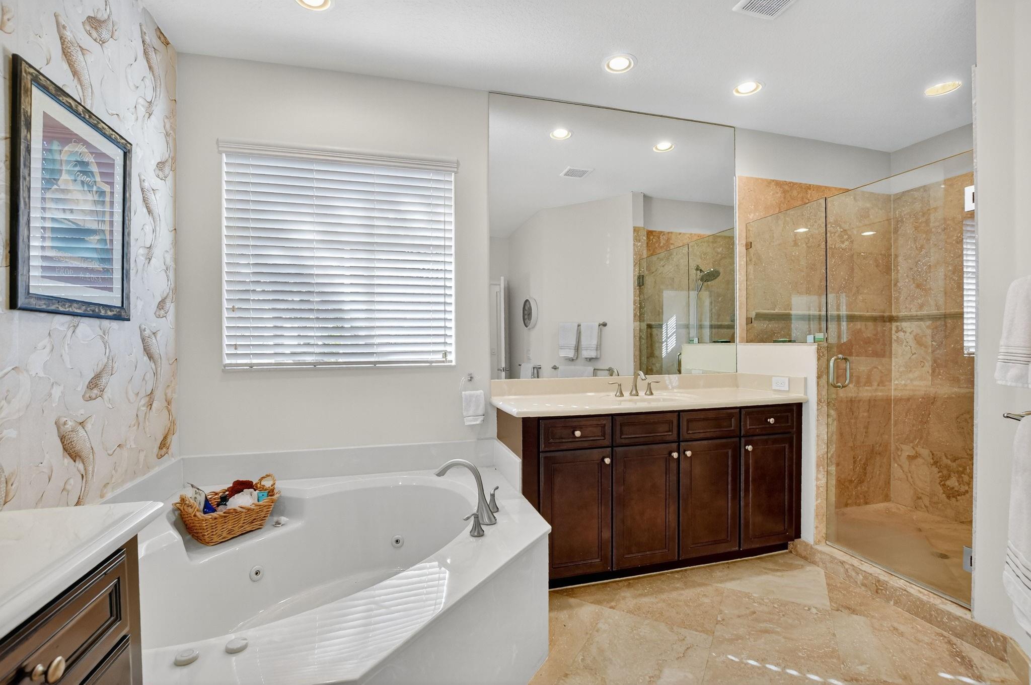 LIBRARY COMMONS - Residential