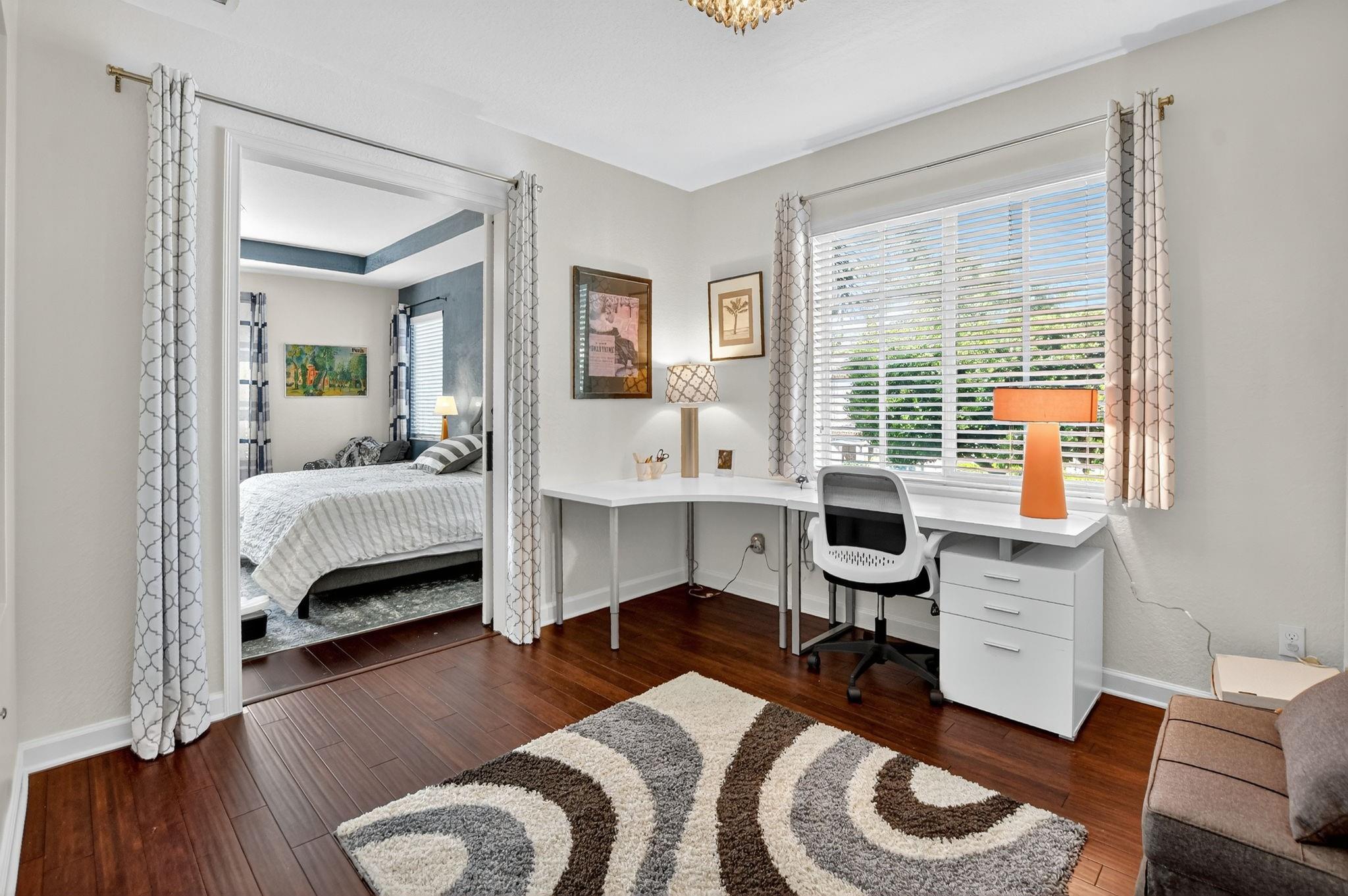 LIBRARY COMMONS - Residential