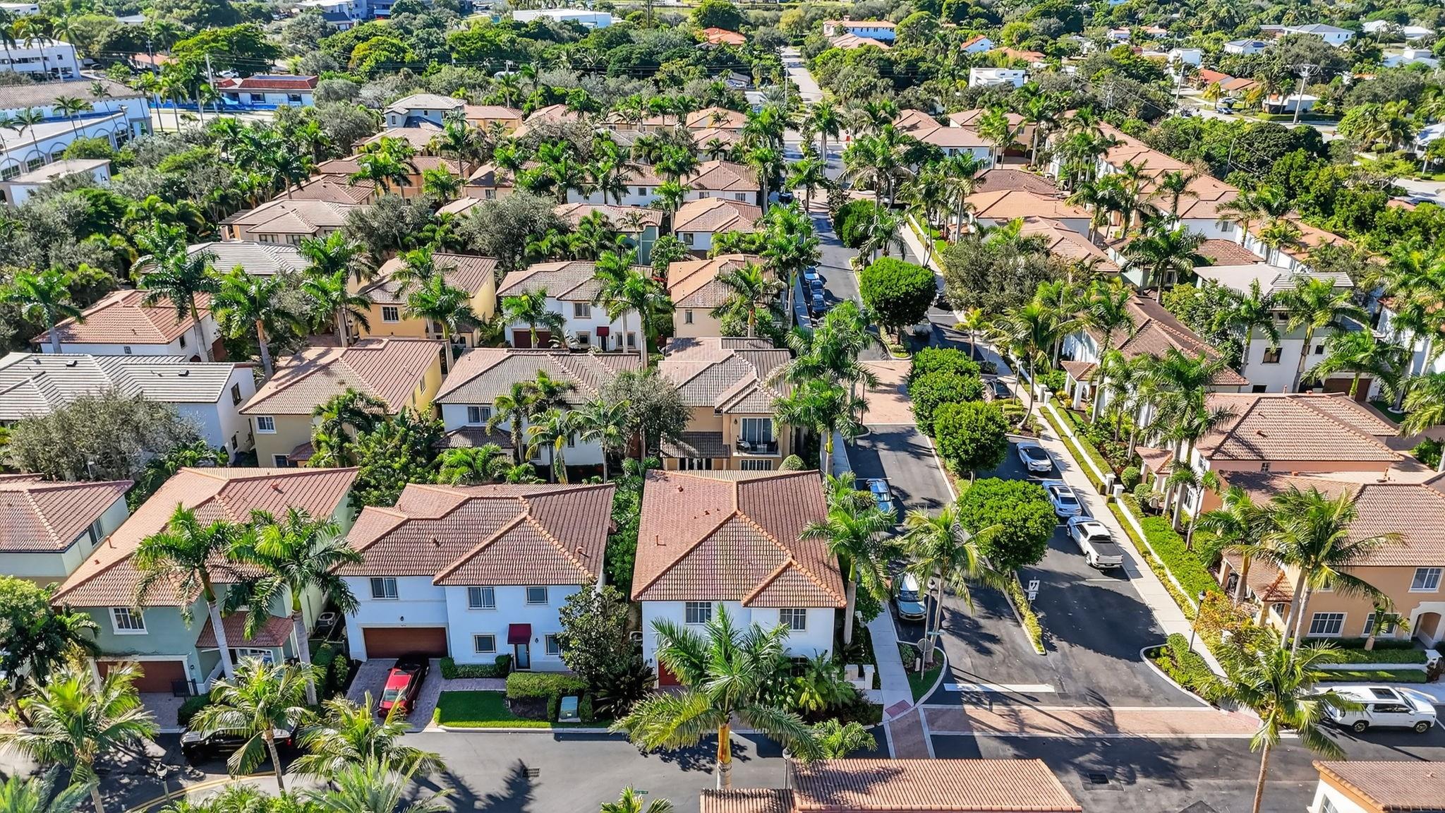 LIBRARY COMMONS - Residential