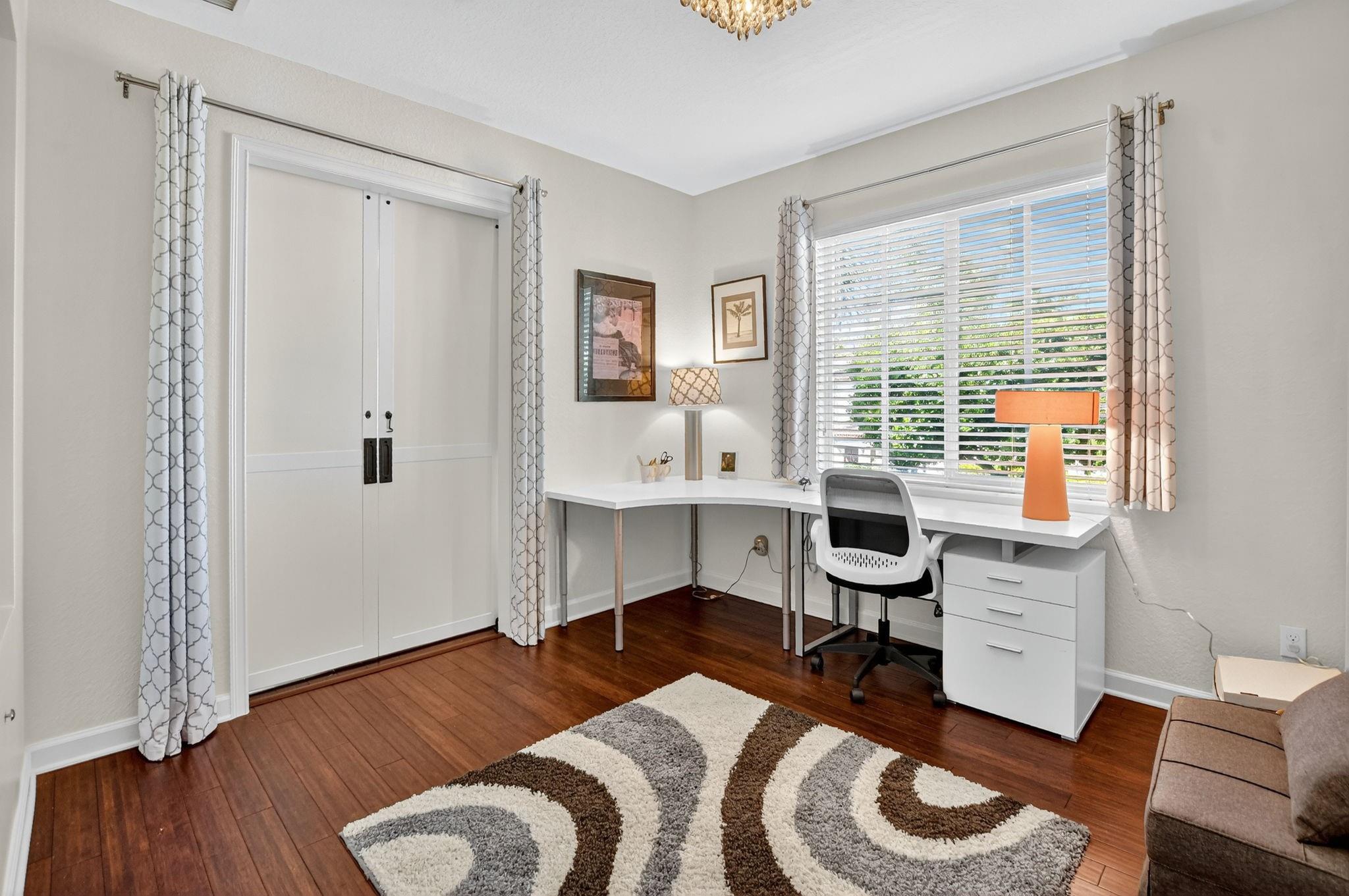 LIBRARY COMMONS - Residential