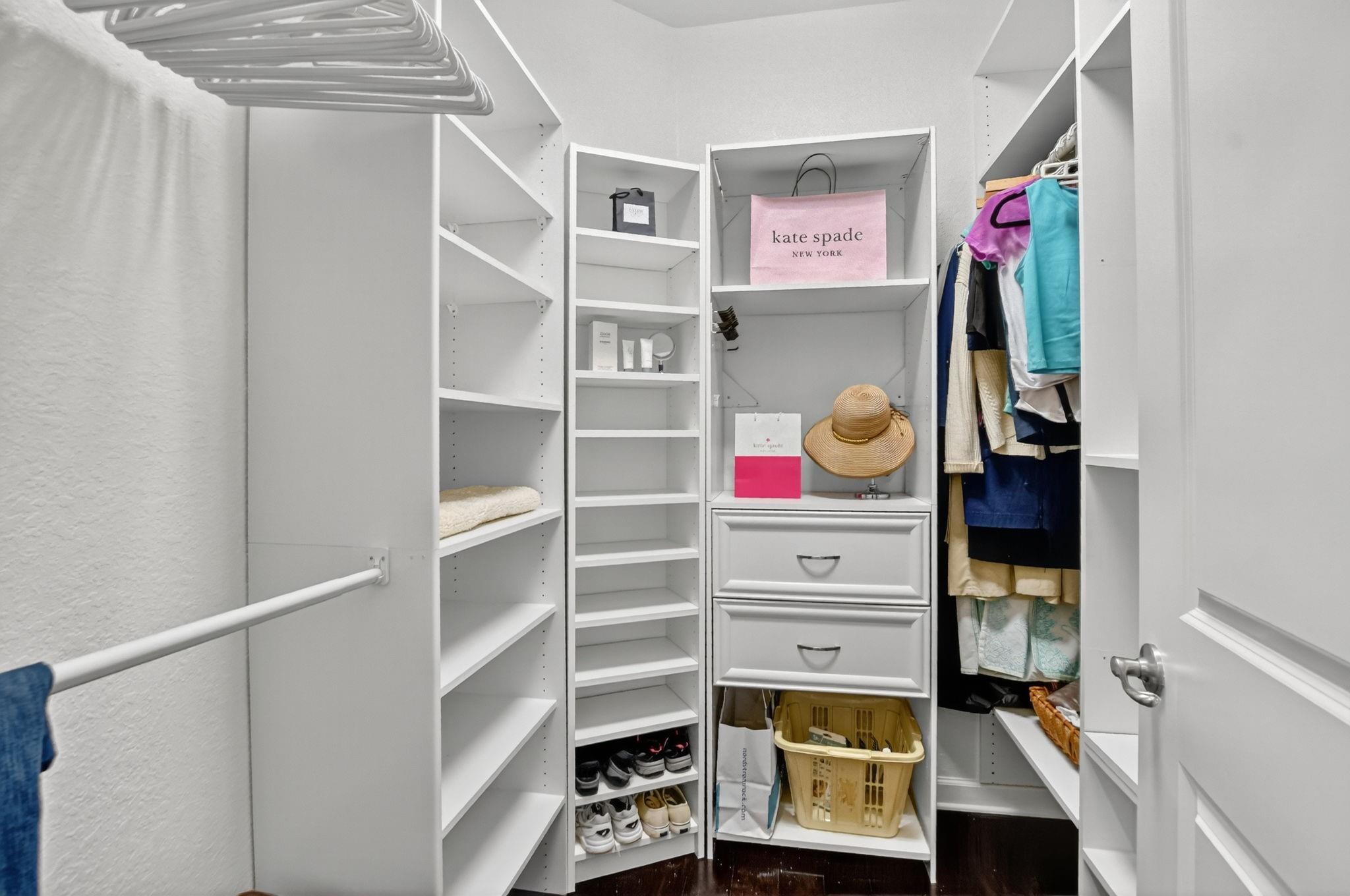 LIBRARY COMMONS - Residential